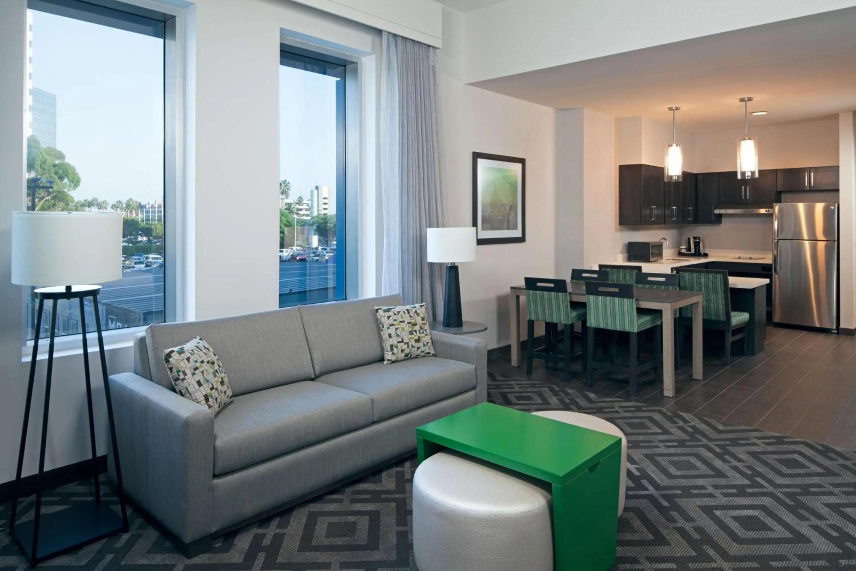 Living room in Homewood Suites By Hilton Los Angeles International Airport