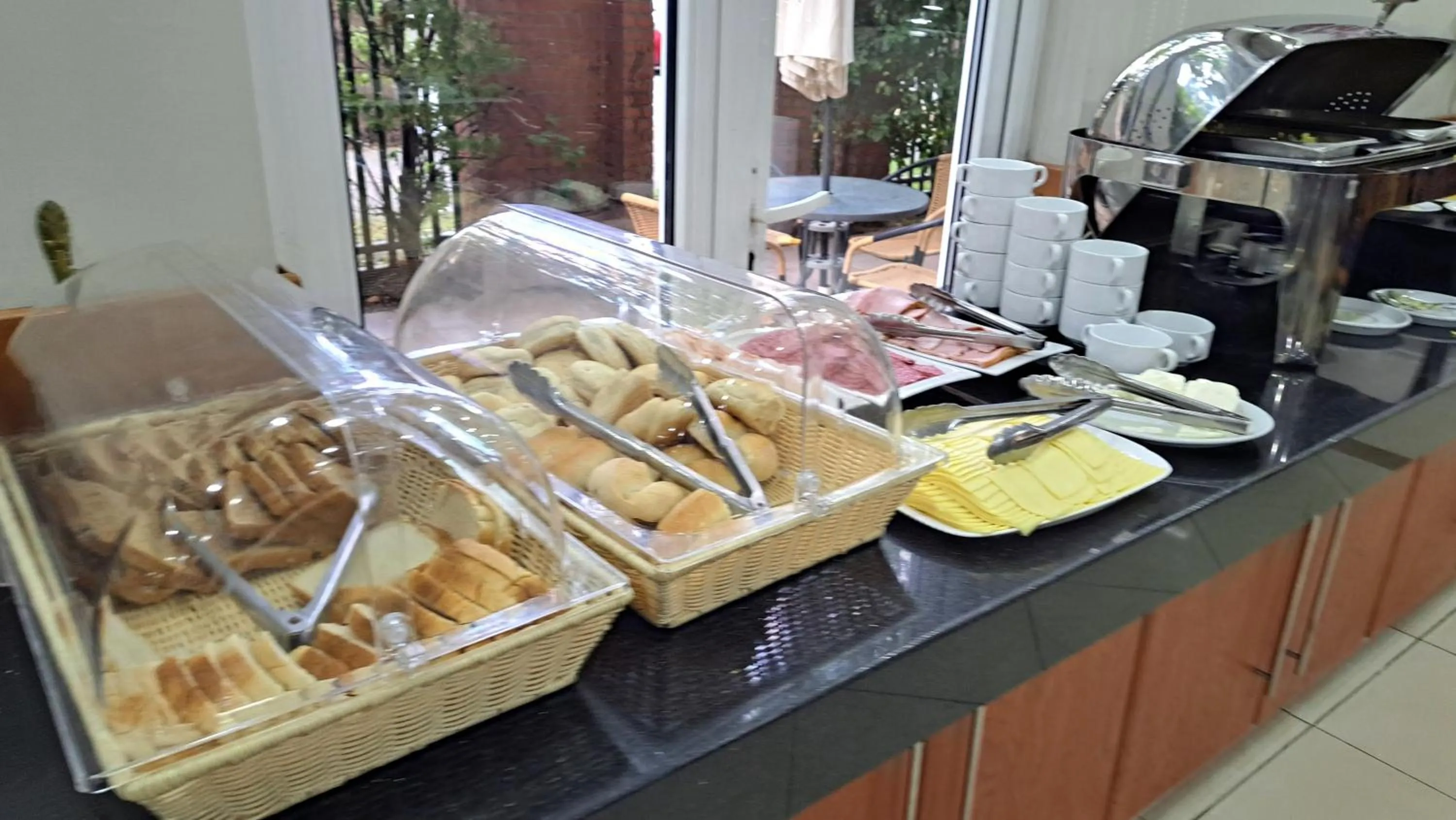 Breakfast in Hotel Diego de Almagro Valparaíso