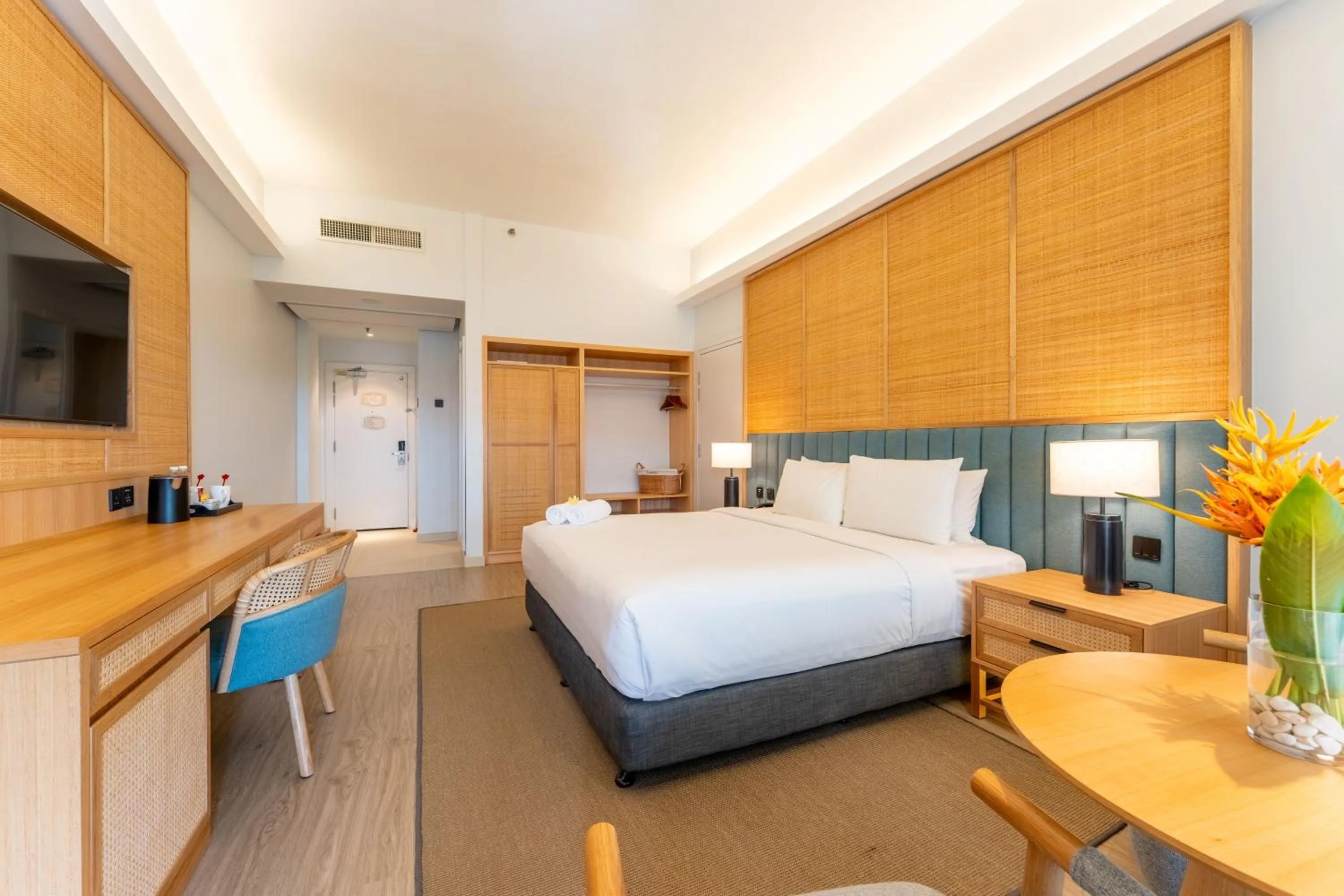 Bed in Swiss-Grand Beach Resort Kuantan