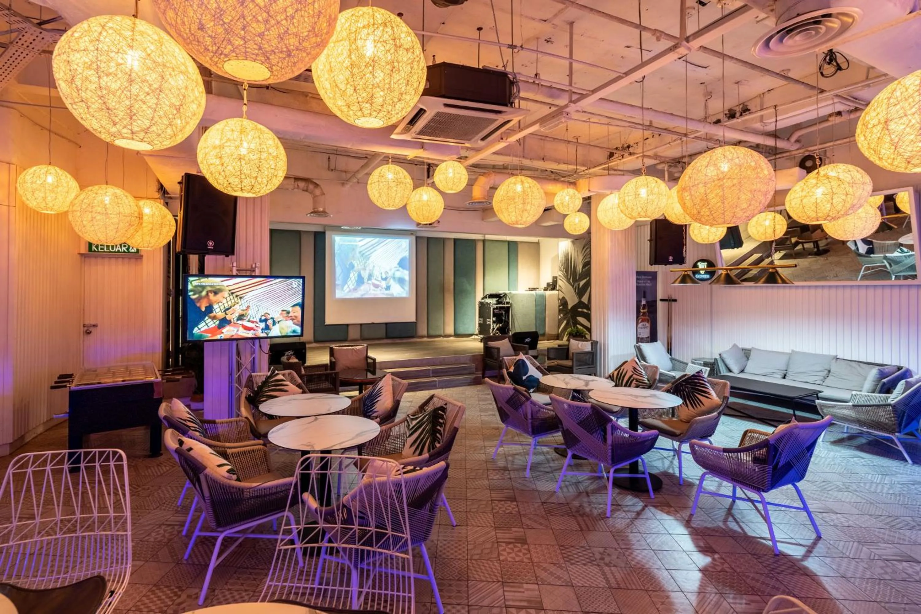 Evening entertainment in Swiss-Grand Beach Resort Kuantan