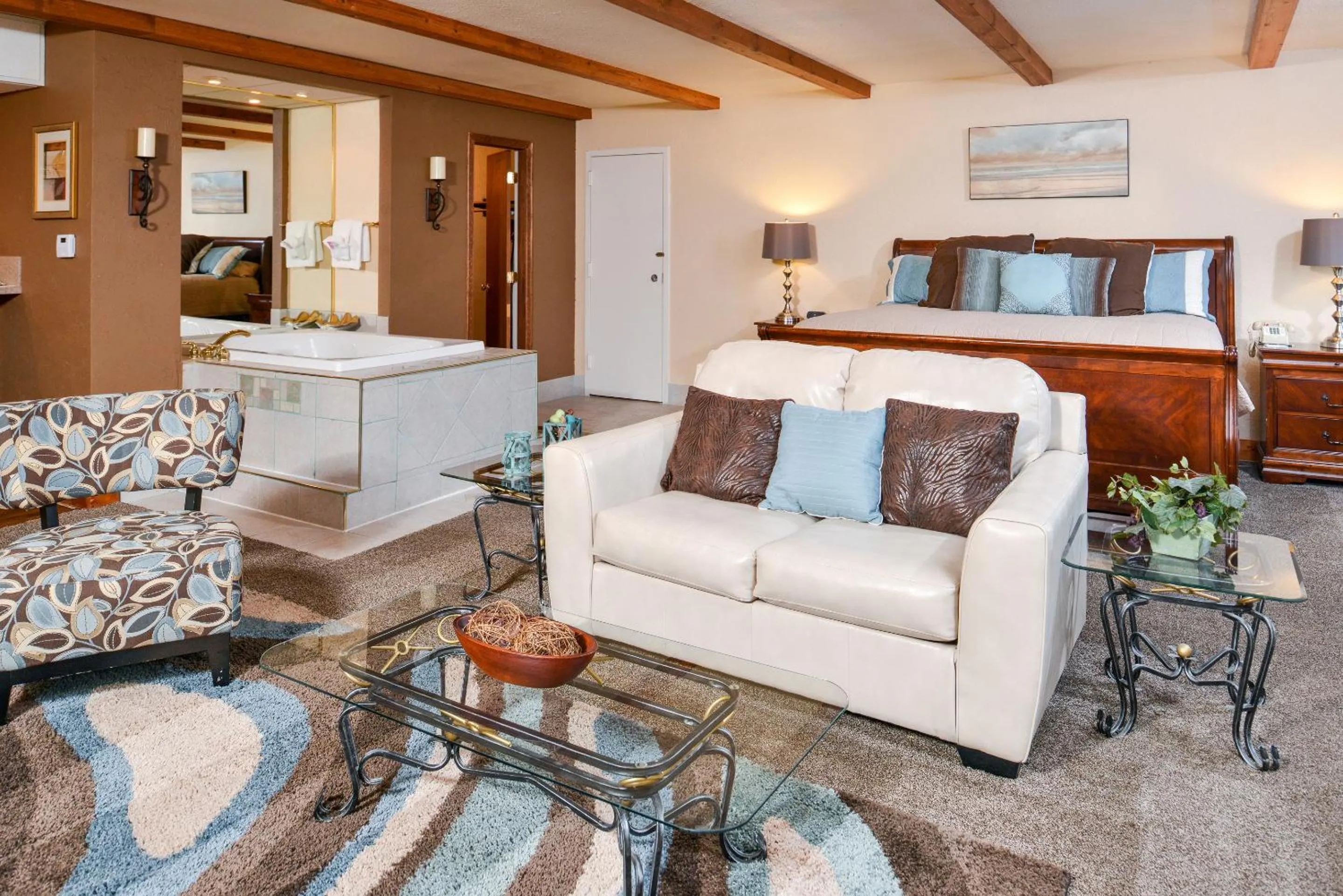 Hot Tub in Billings Hotel & Convention Center