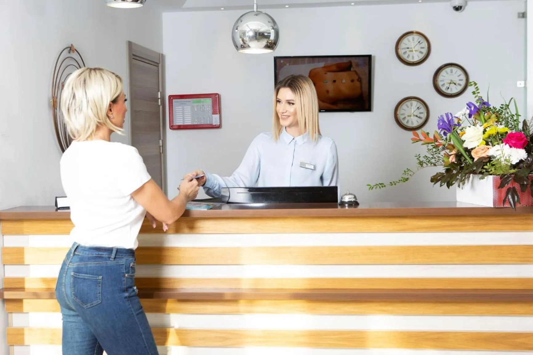 Lobby or reception in Mera Brise