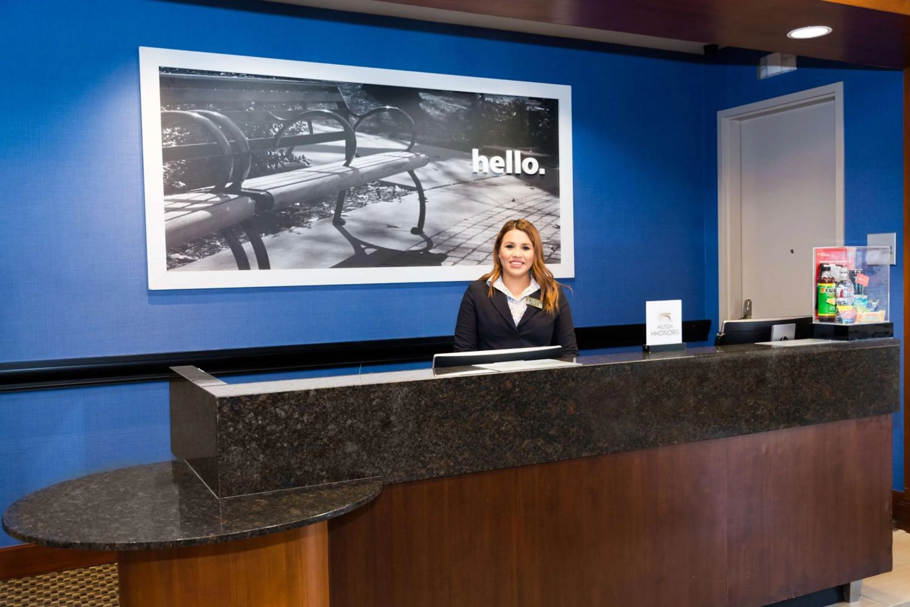 Lobby or reception in Hampton Inn & Suites Riverside/Corona East