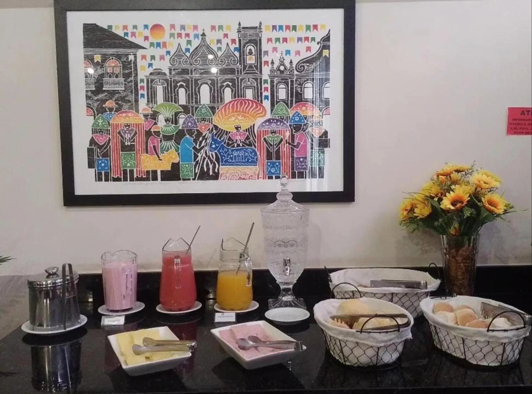 Restaurant/places to eat in Boulevard Park Hotel