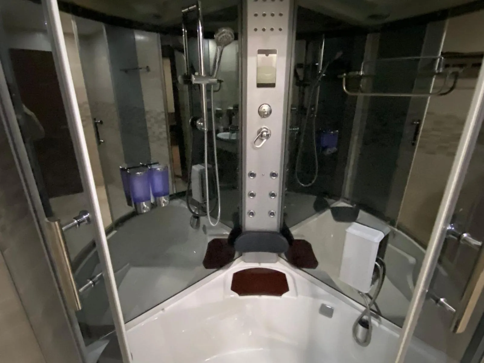 Toilet in Sunset Hotel