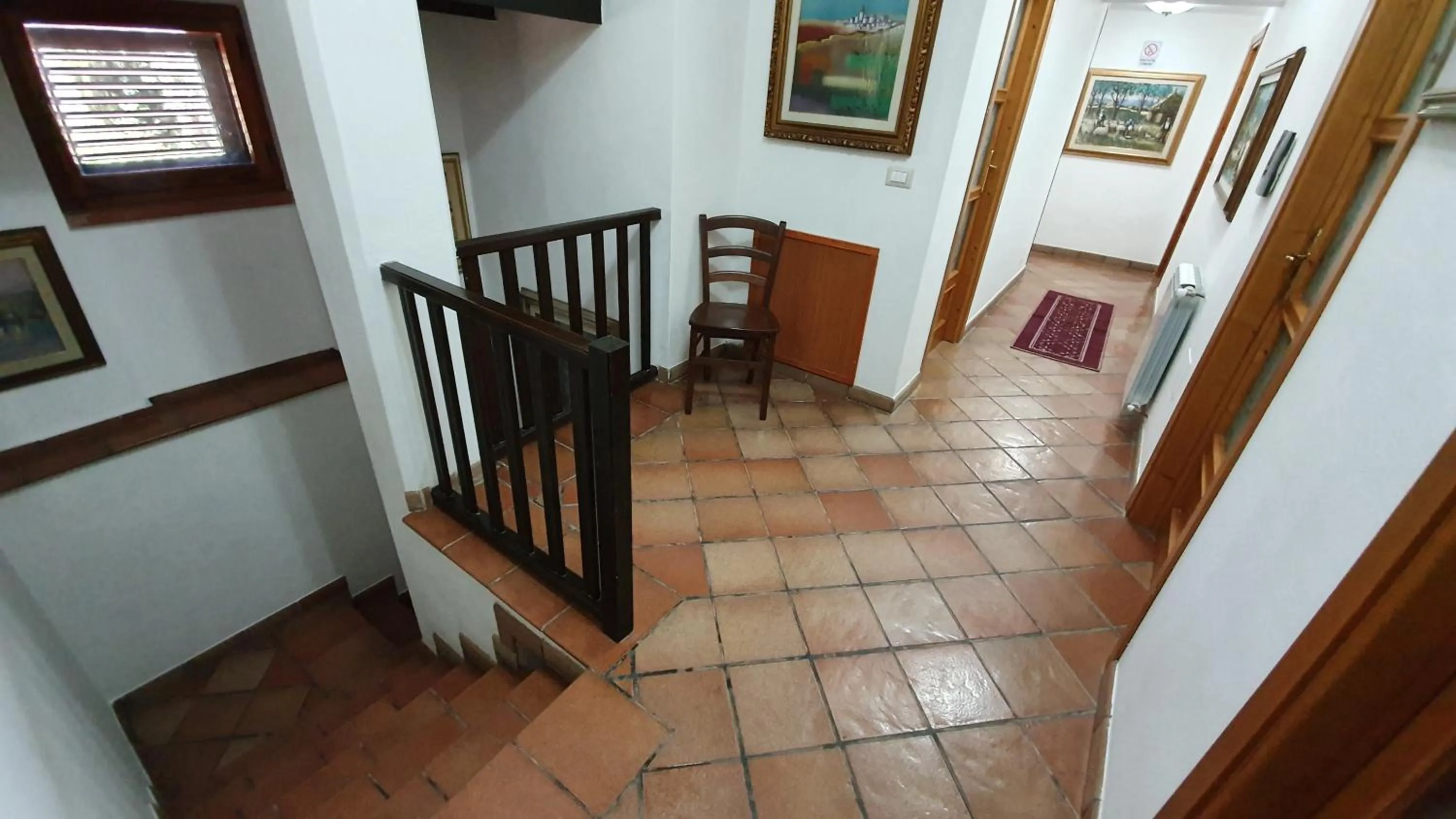 Facade/entrance in Villa Canu