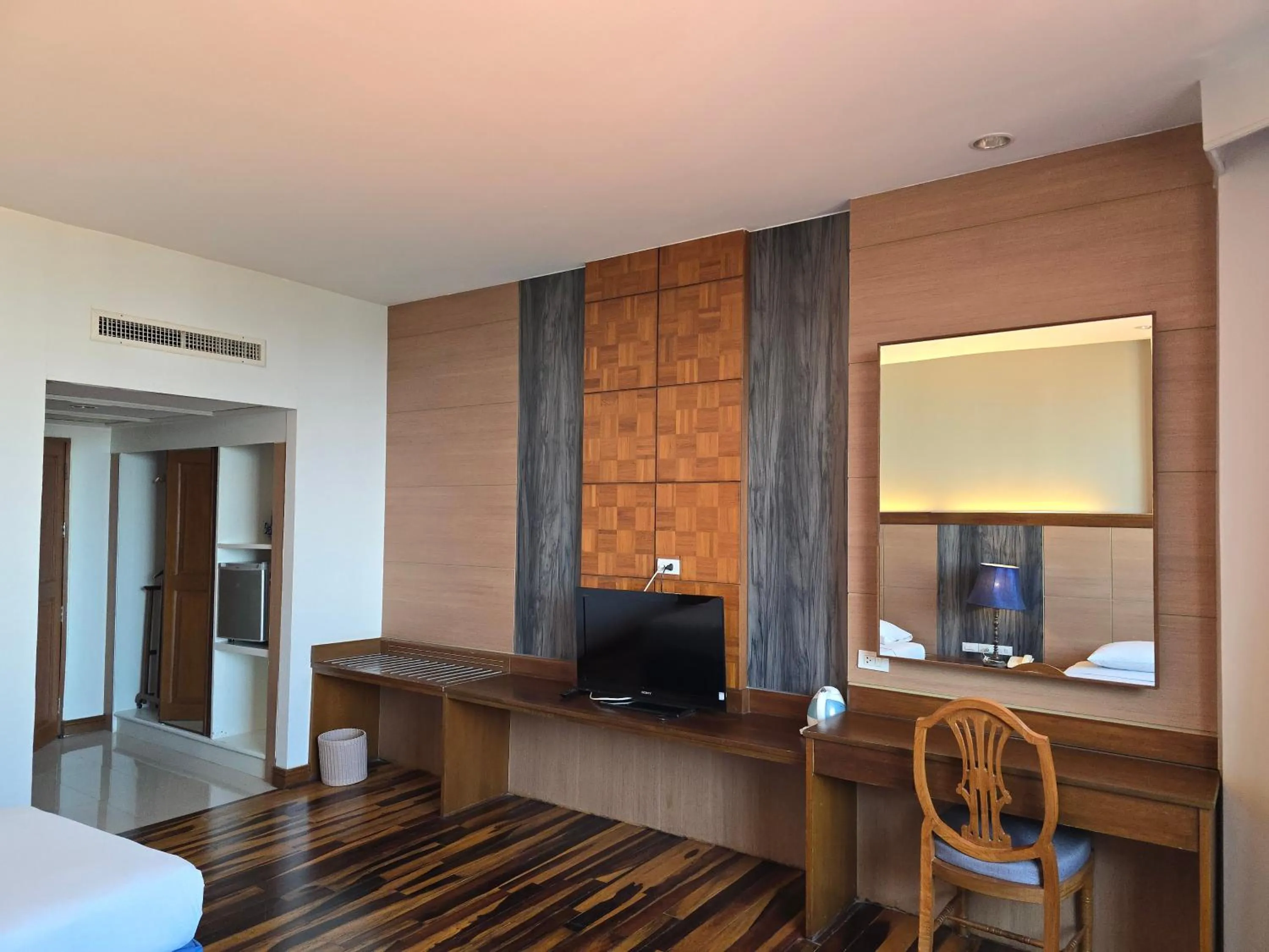 Bed in Chiang Mai Phucome Hotel