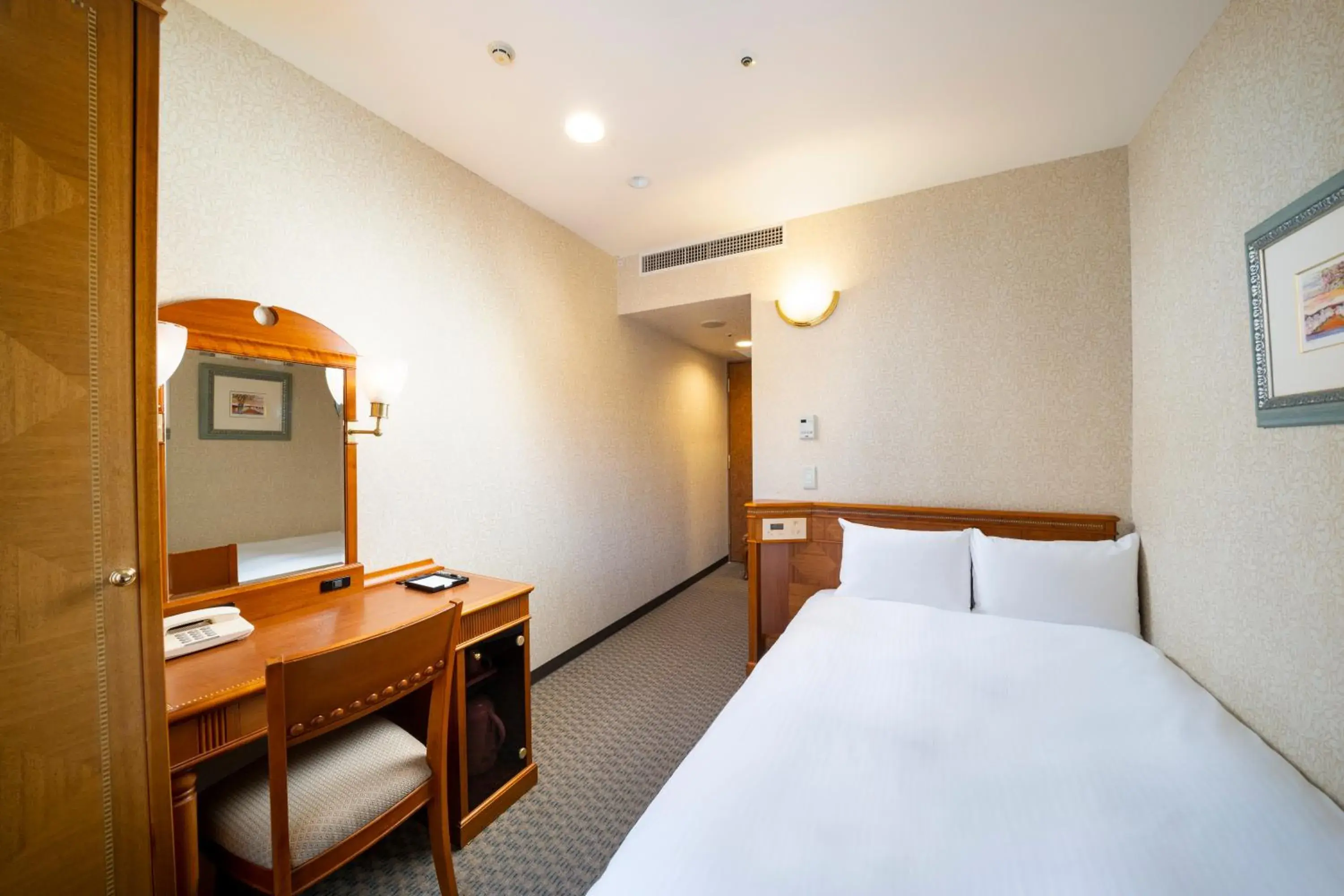 Double Room with Small Double Bed - Non-Smoking in KOKO HOTEL Nagoya Sakae Double Room with Small Double Bed - Non-Smoking in KOKO HOTEL Nagoya Sakae