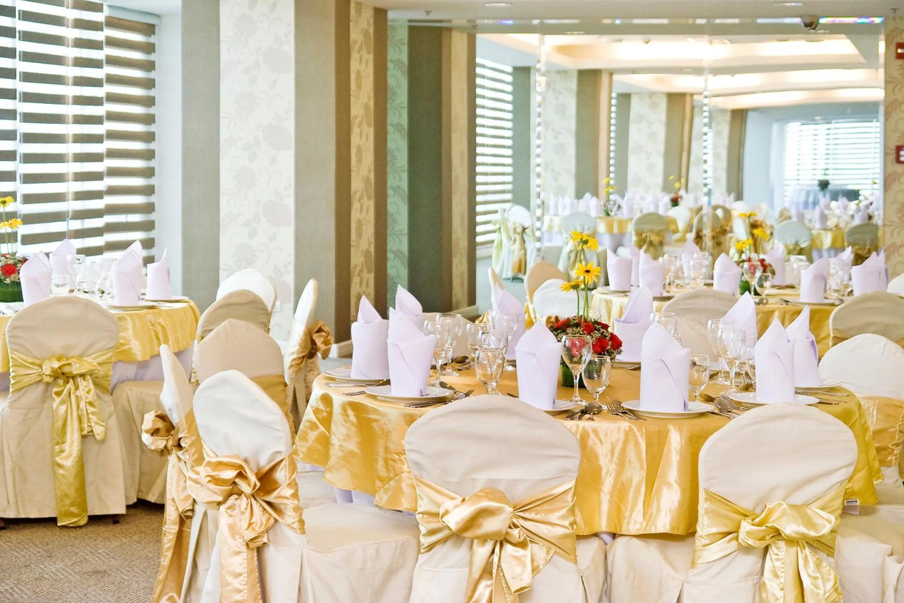 Banquet/Function facilities in St Giles Hotel Makati