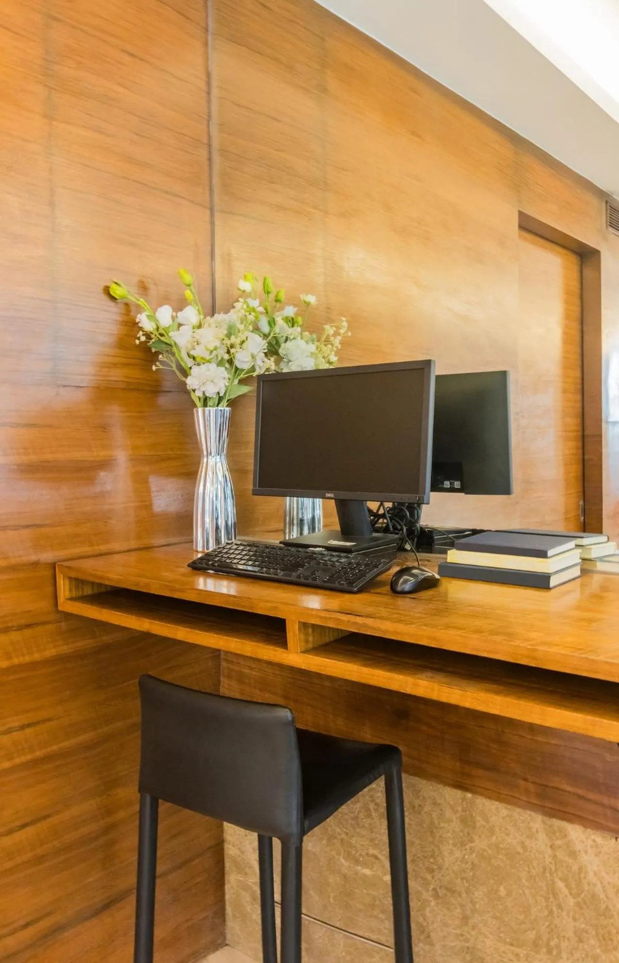 St Giles Hotel Makati