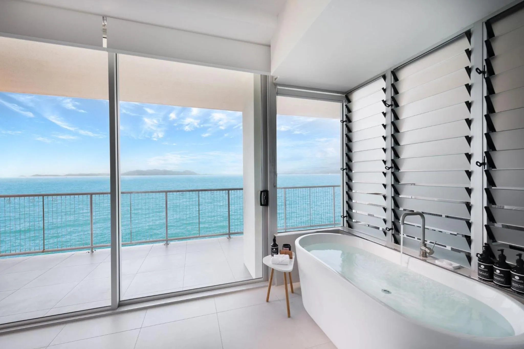 Natural landscape in Grand Mercure Apartments Magnetic Island