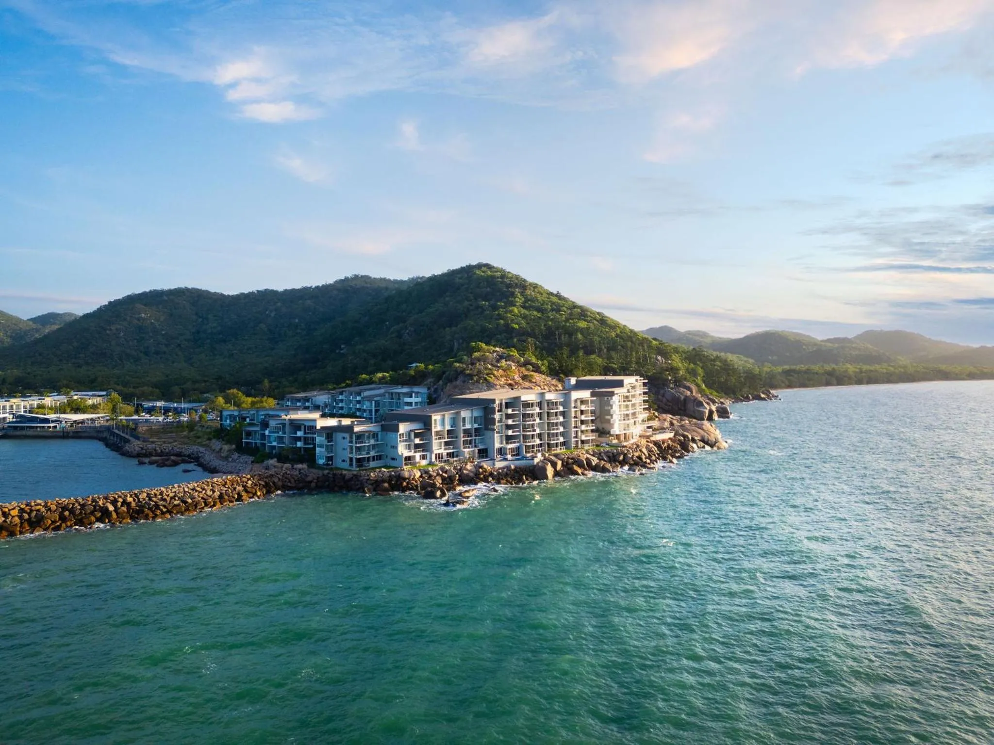 Natural landscape in Grand Mercure Apartments Magnetic Island