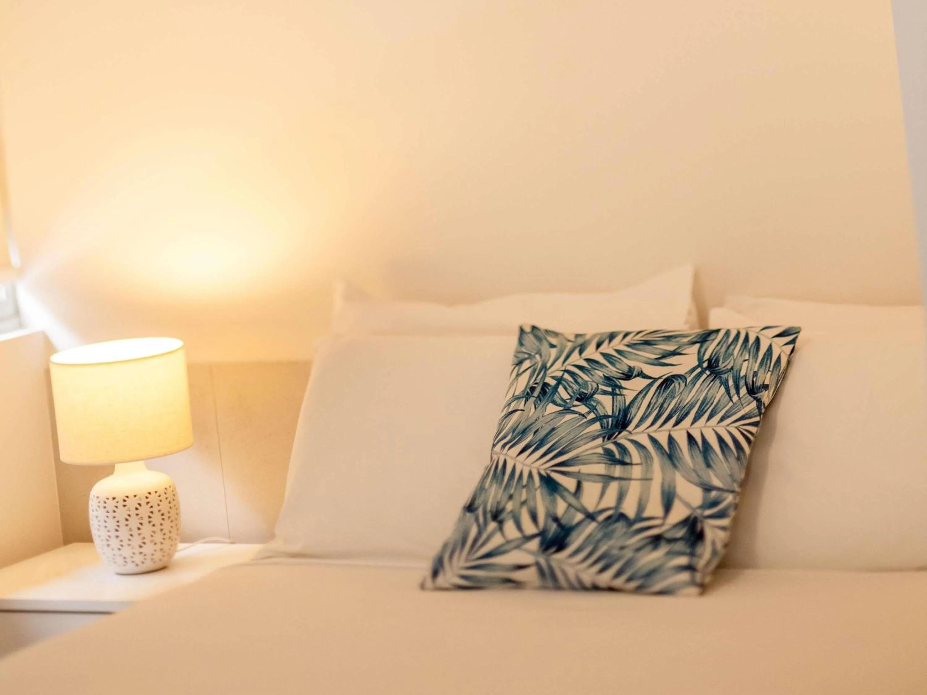 Bedroom, Bed in Grand Mercure Apartments Magnetic Island