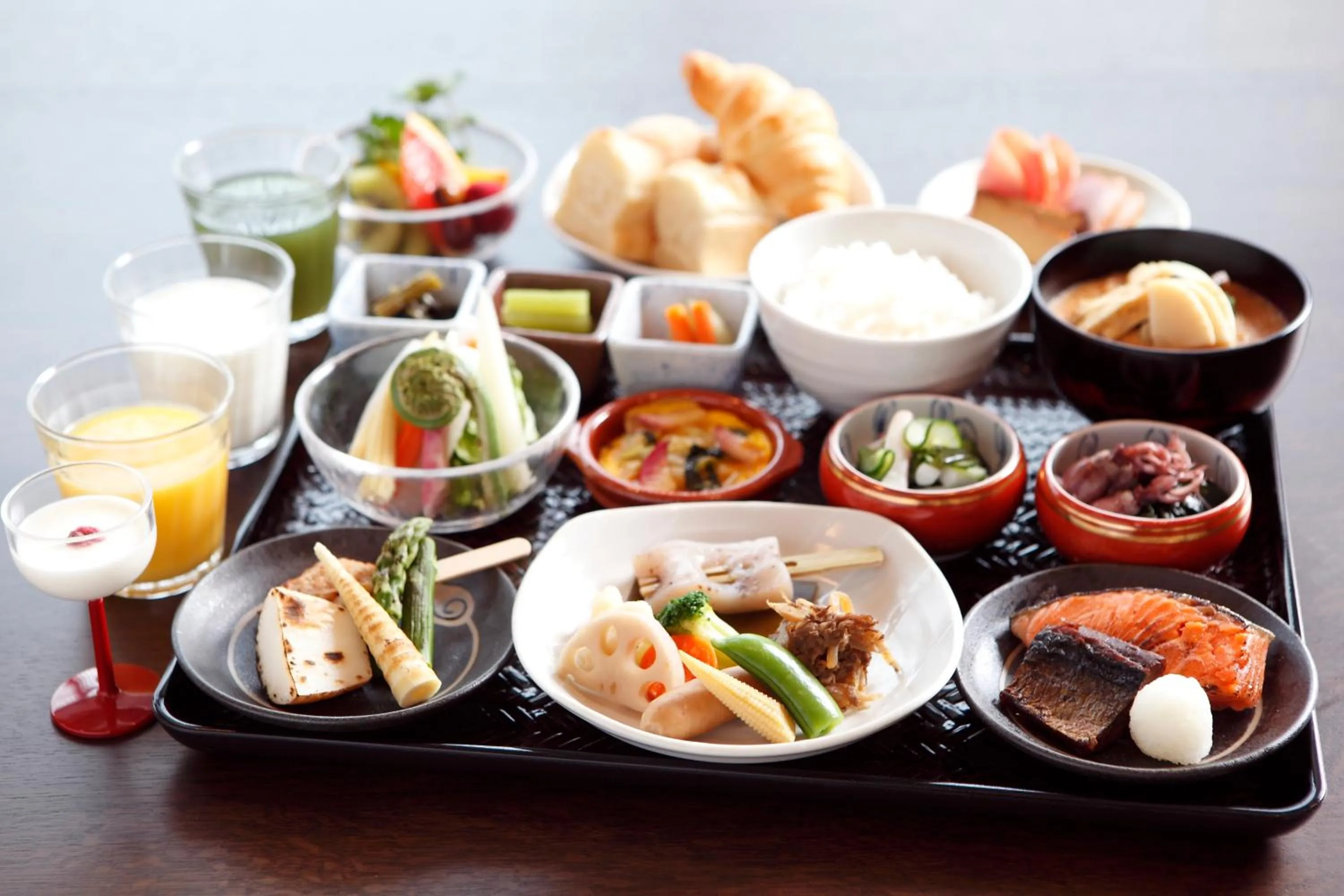 Breakfast in Takayama Ouan