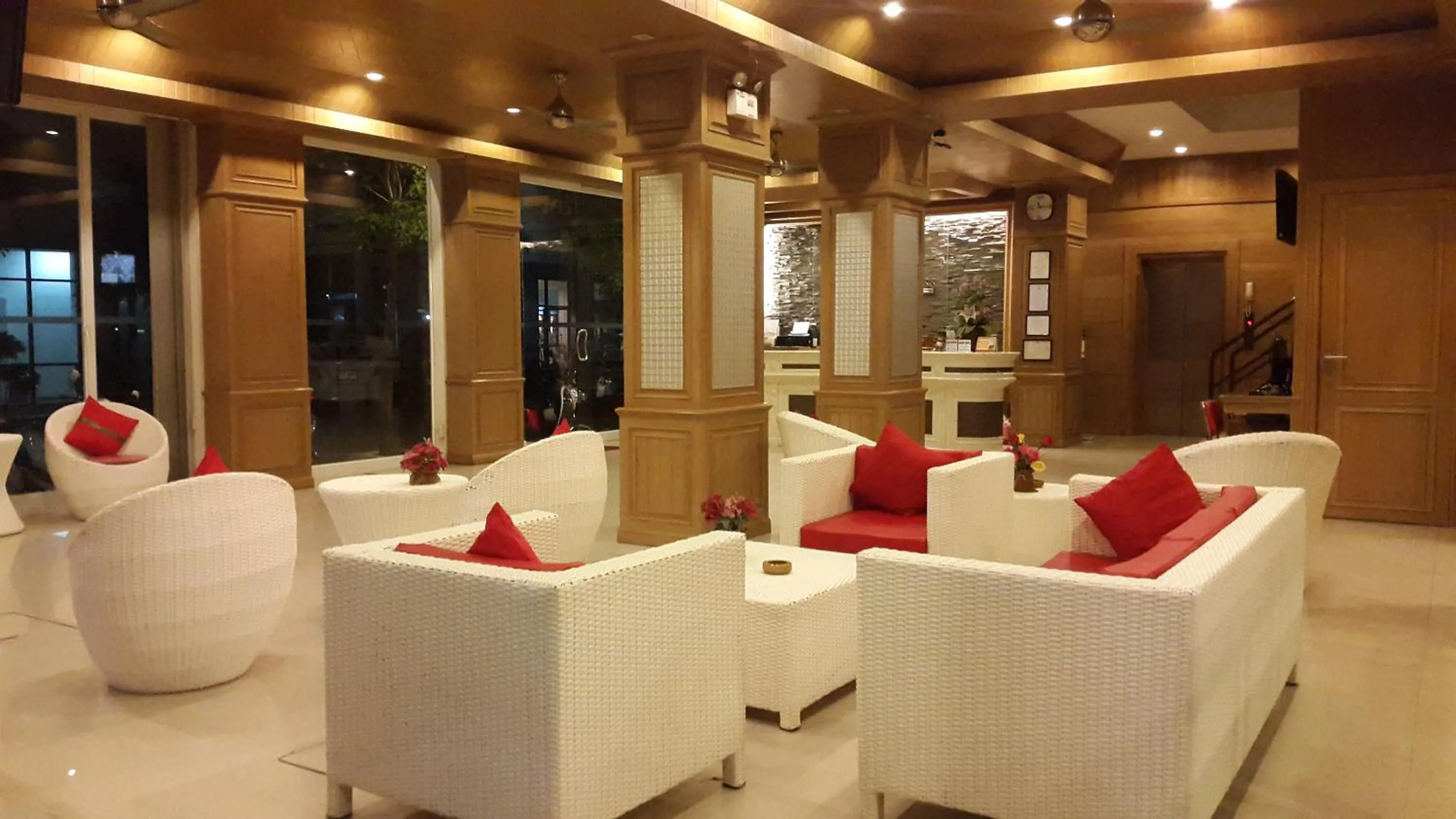 Lobby or reception in Patong Princess