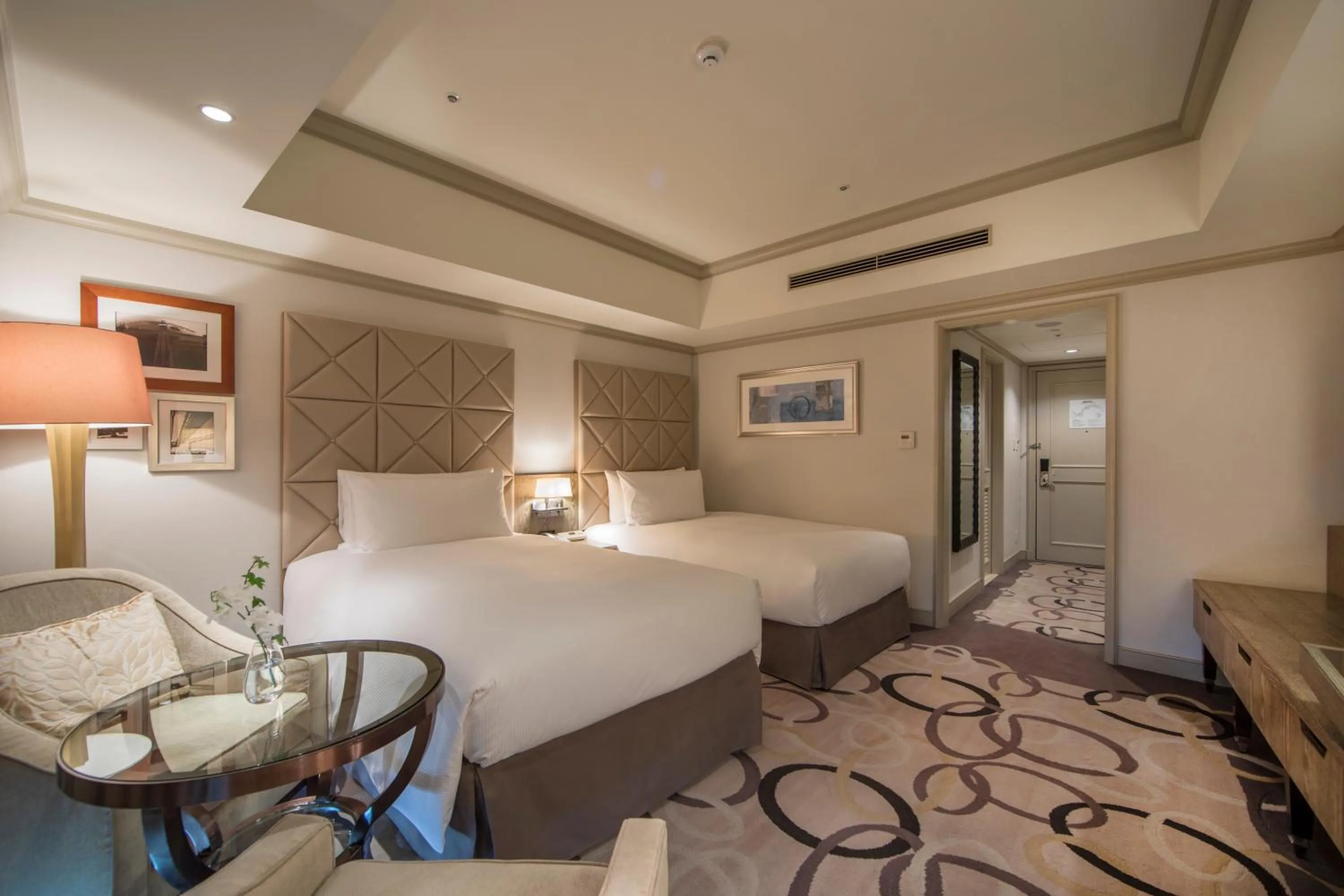 Bed in Hilton Tokyo Odaiba