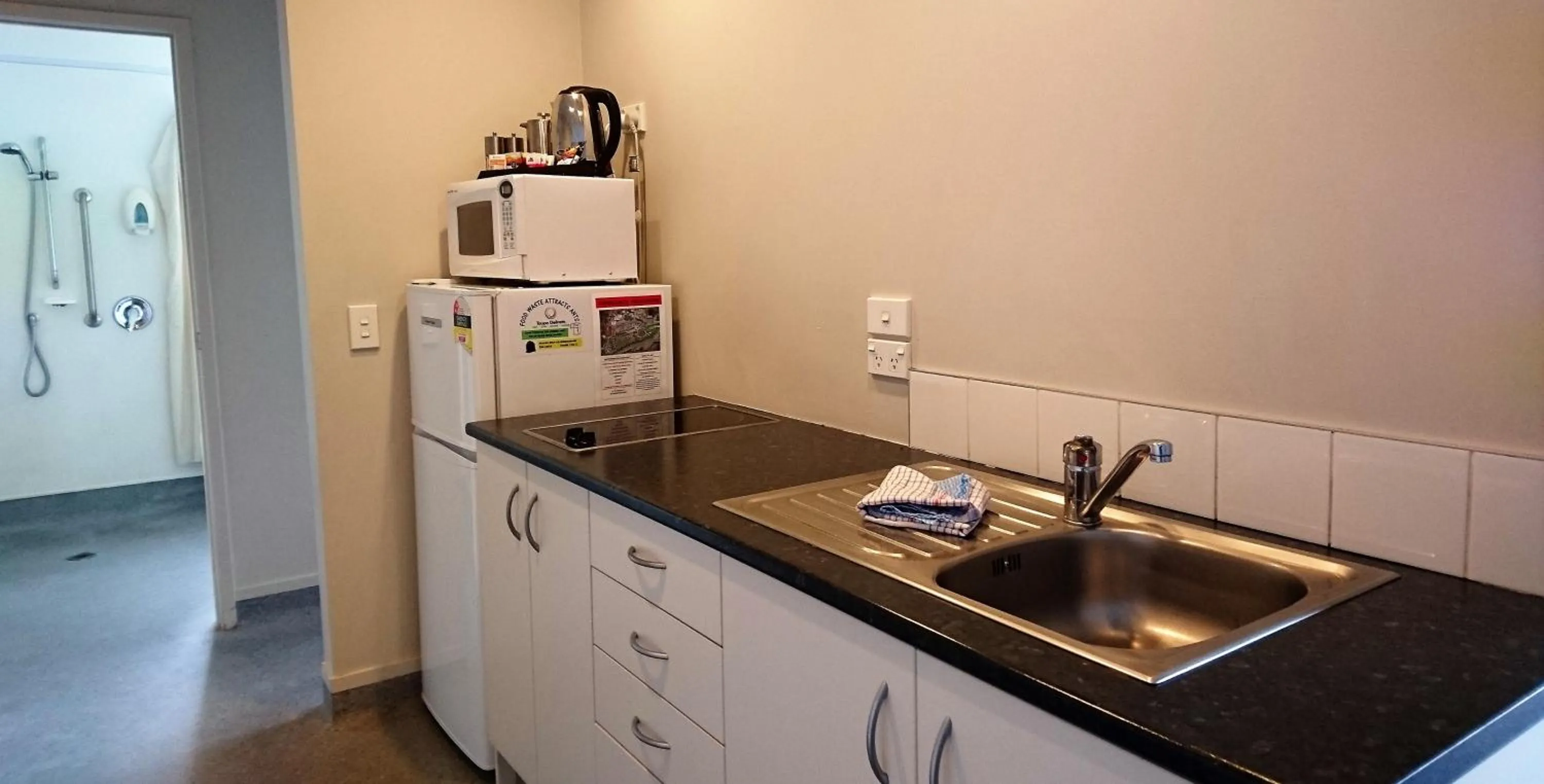 Kitchen or kitchenette in Taupo Debretts Spa Resort