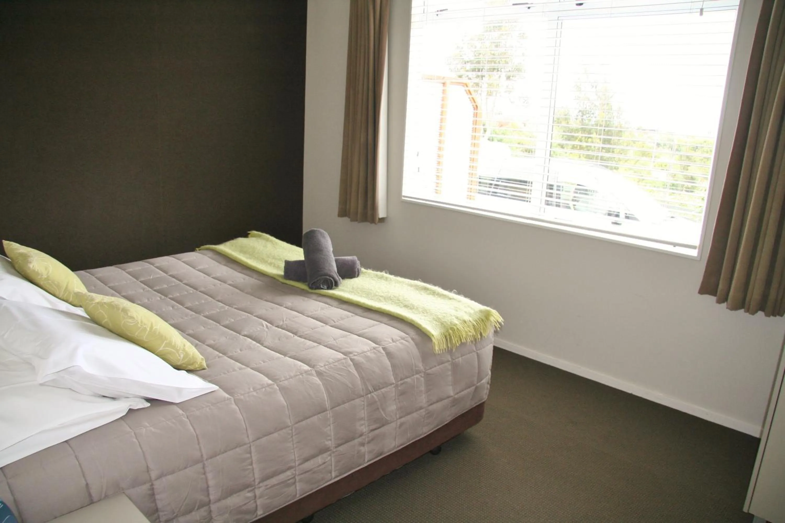 Bedroom, Bed in Taupo Debretts Spa Resort