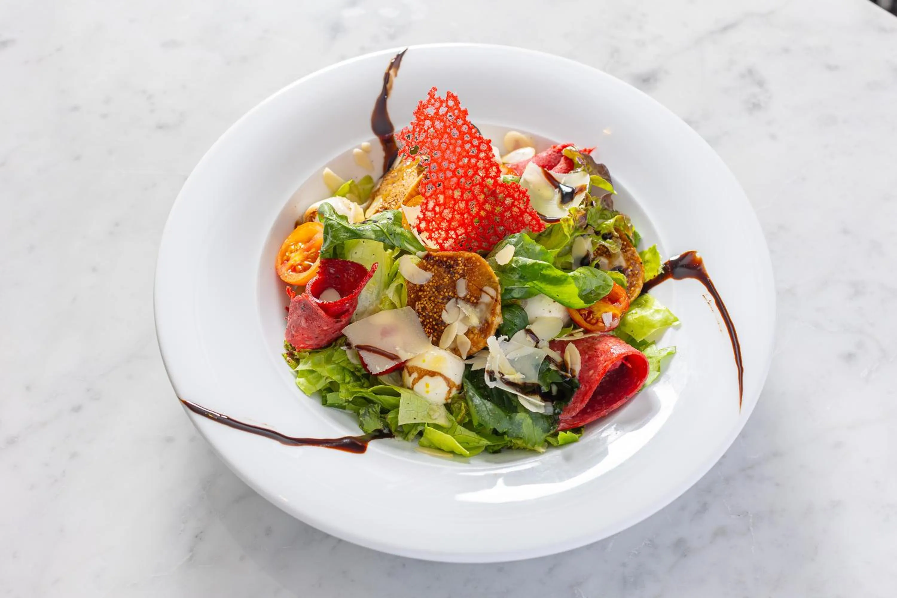 Restaurant/places to eat in Hotel Carlton