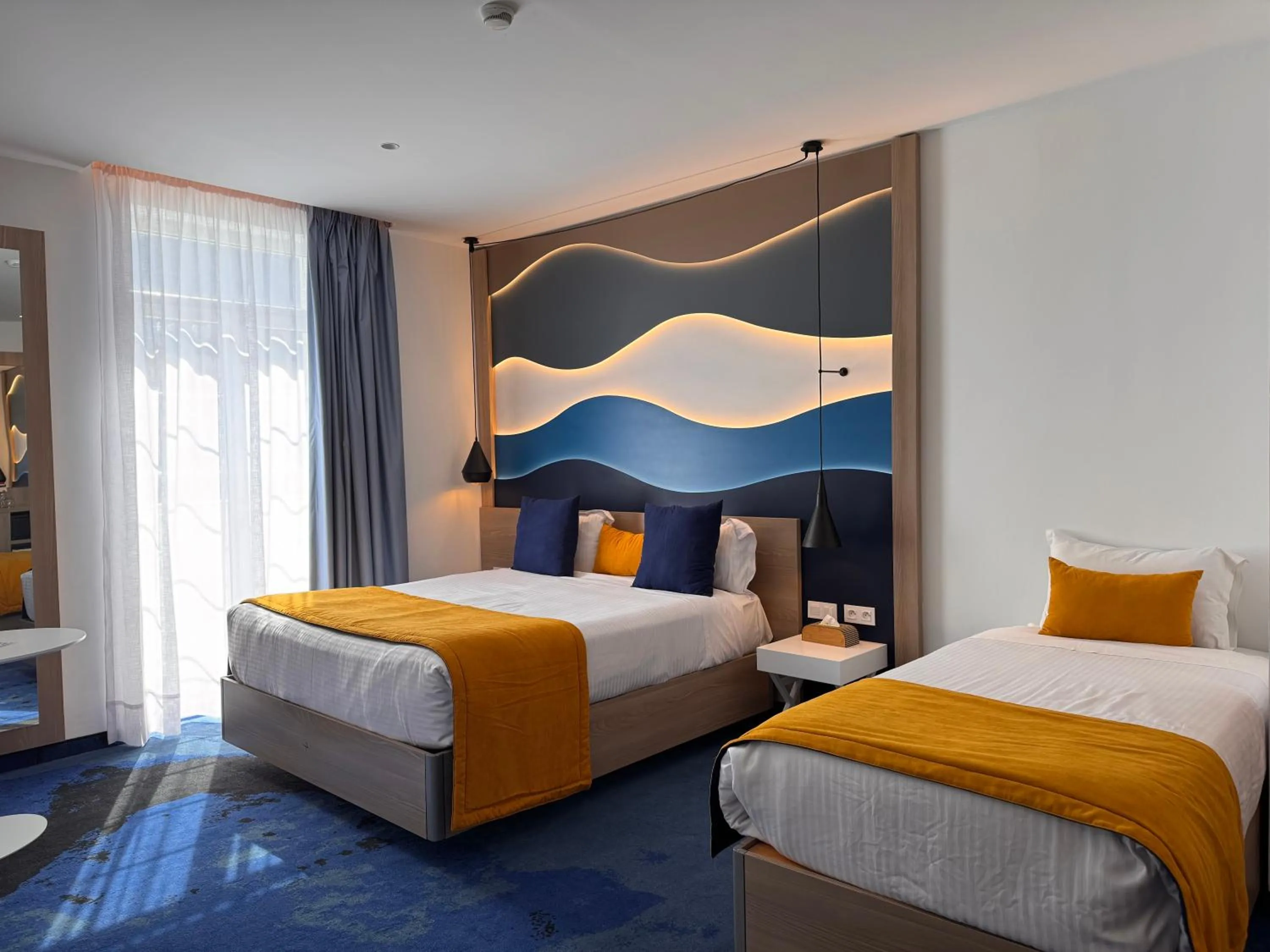 Bed in Hotel Carlton