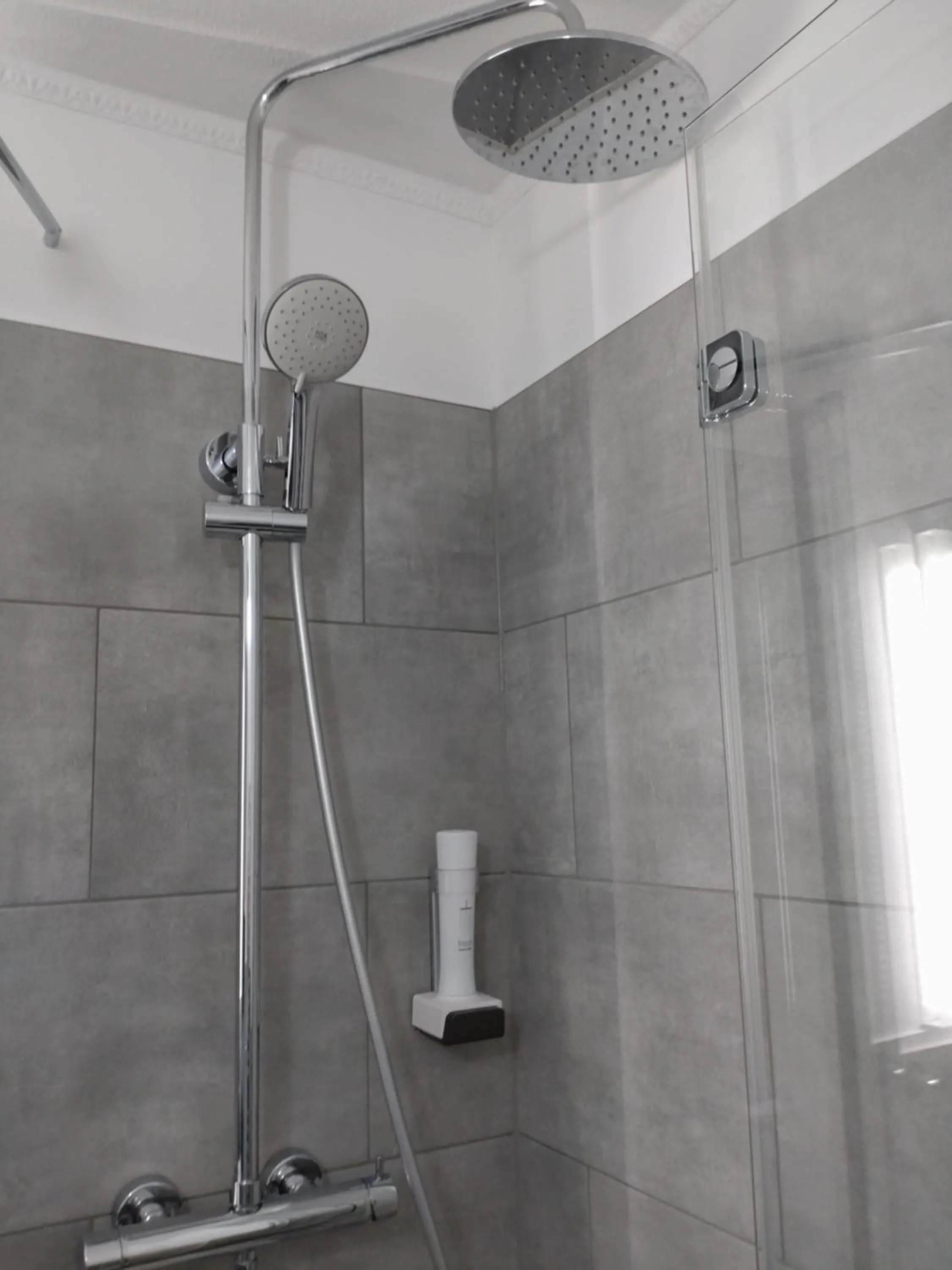 Bathroom in Pension Elisabeth - Rooms & Apartments