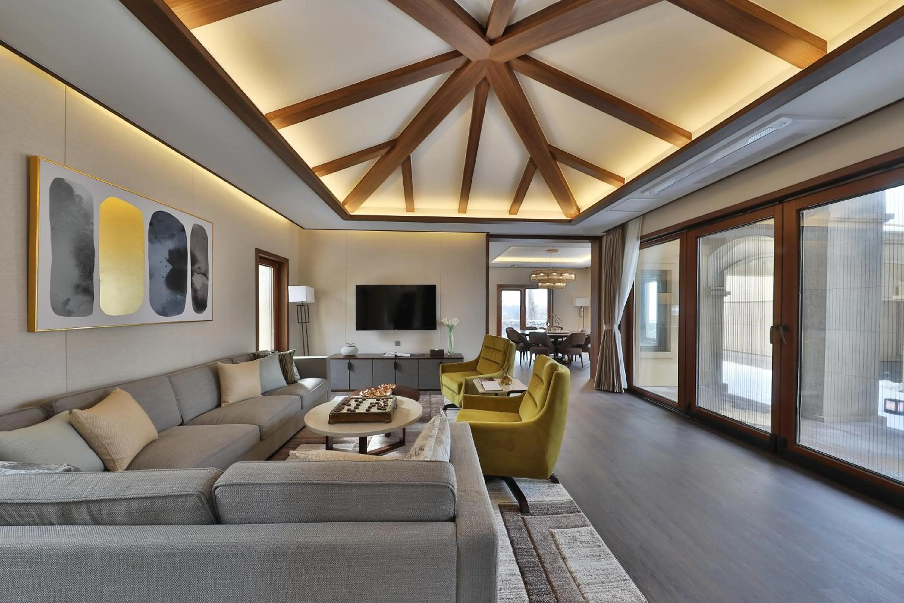 Camphortree Hotel and Resort