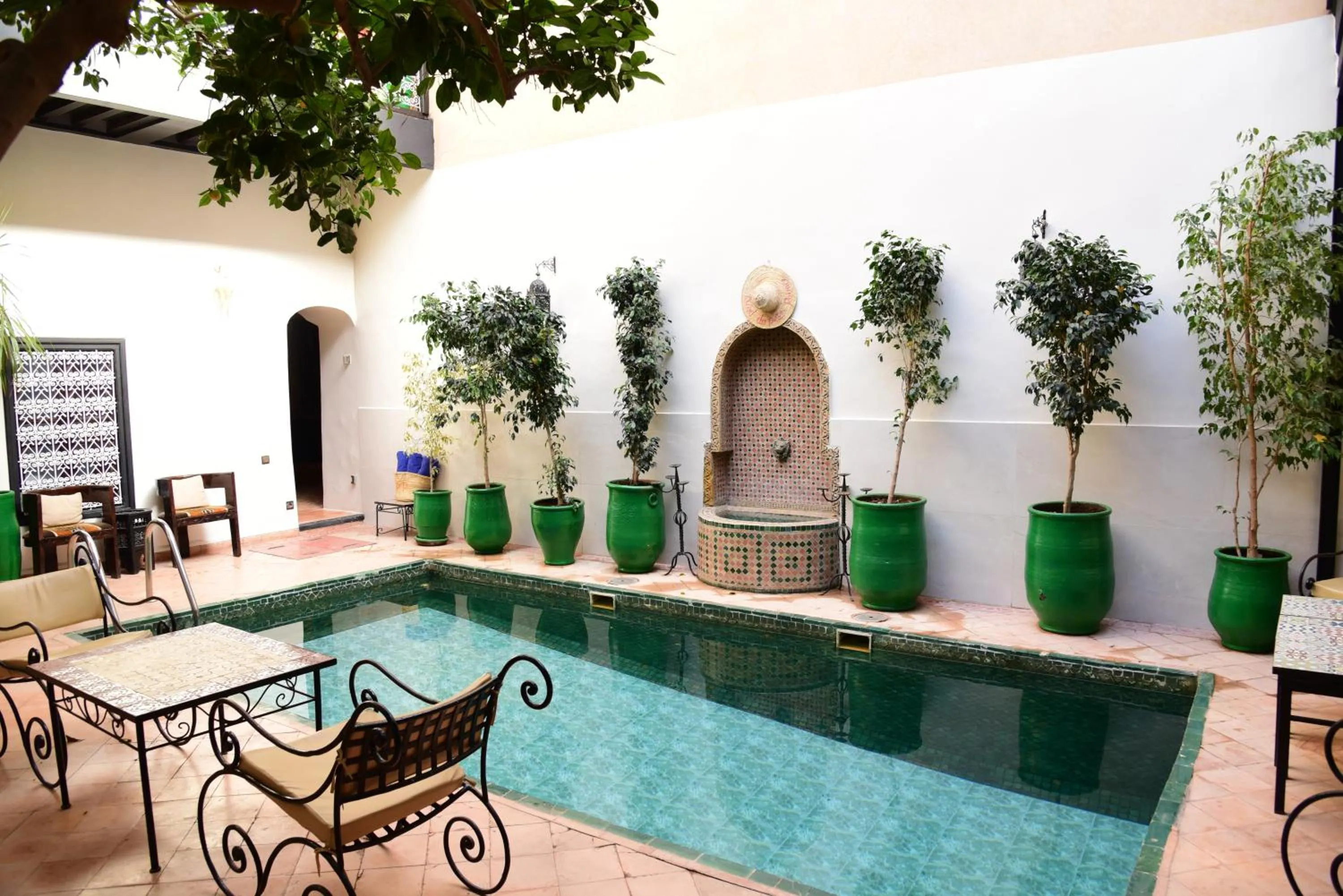 Swimming pool in Riad Du Petit Prince