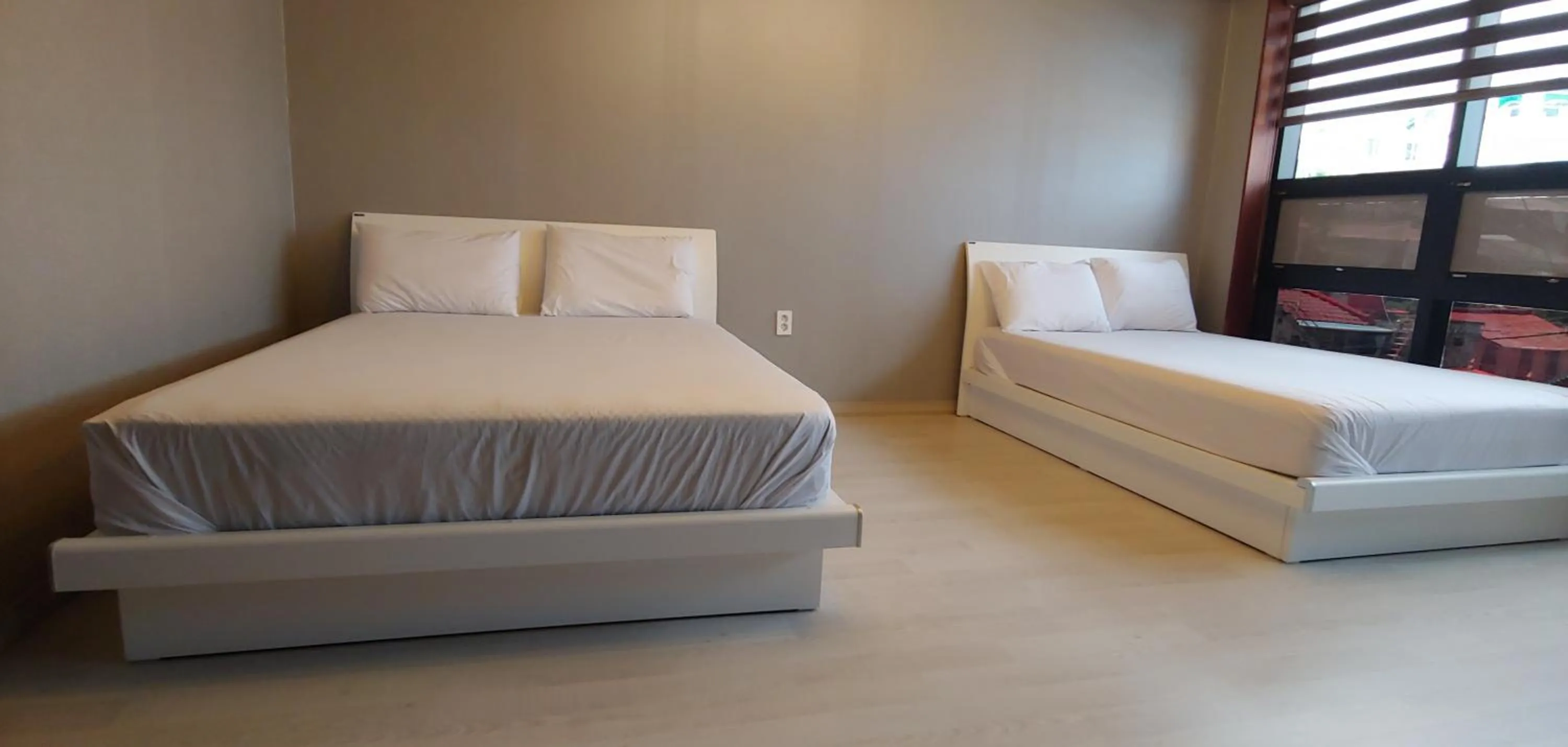 Bed in White Windmill Guesthouse