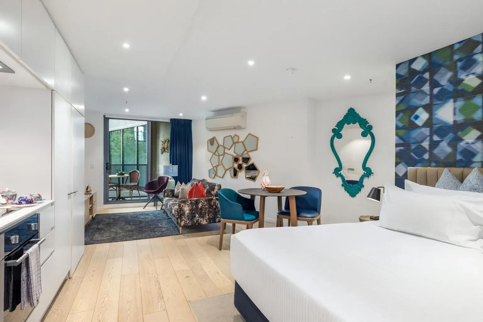 Living room, Bed in Quest Flemington Central