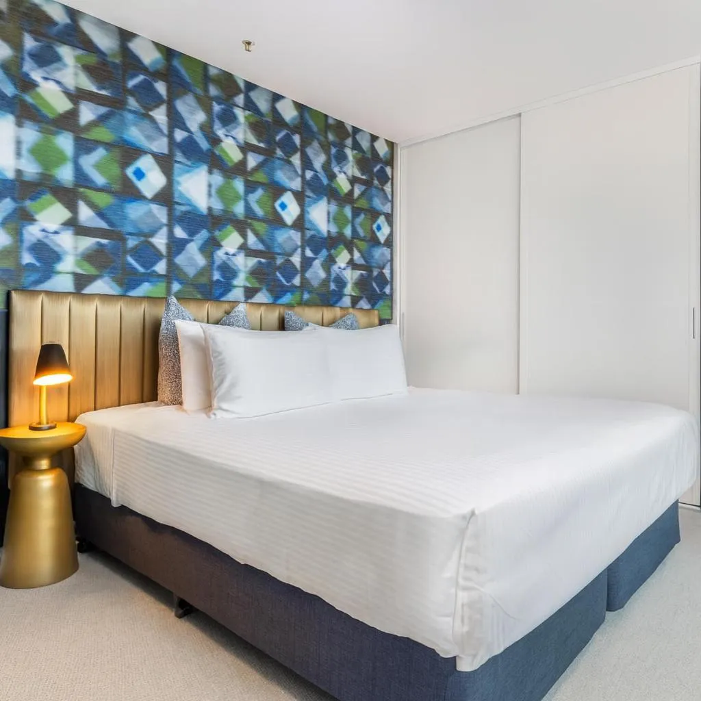 Bedroom, Bed in Quest Flemington Central