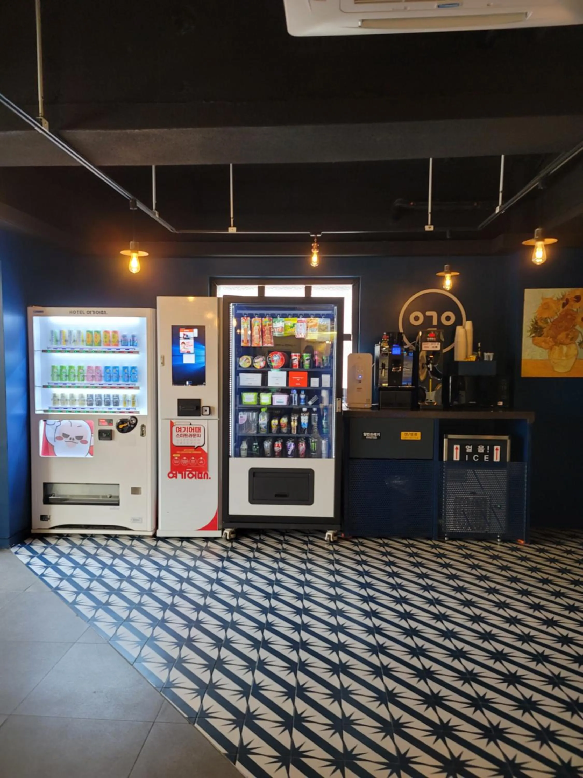 Lobby or reception in Hotel Yeogiuhtte Gyeongpo