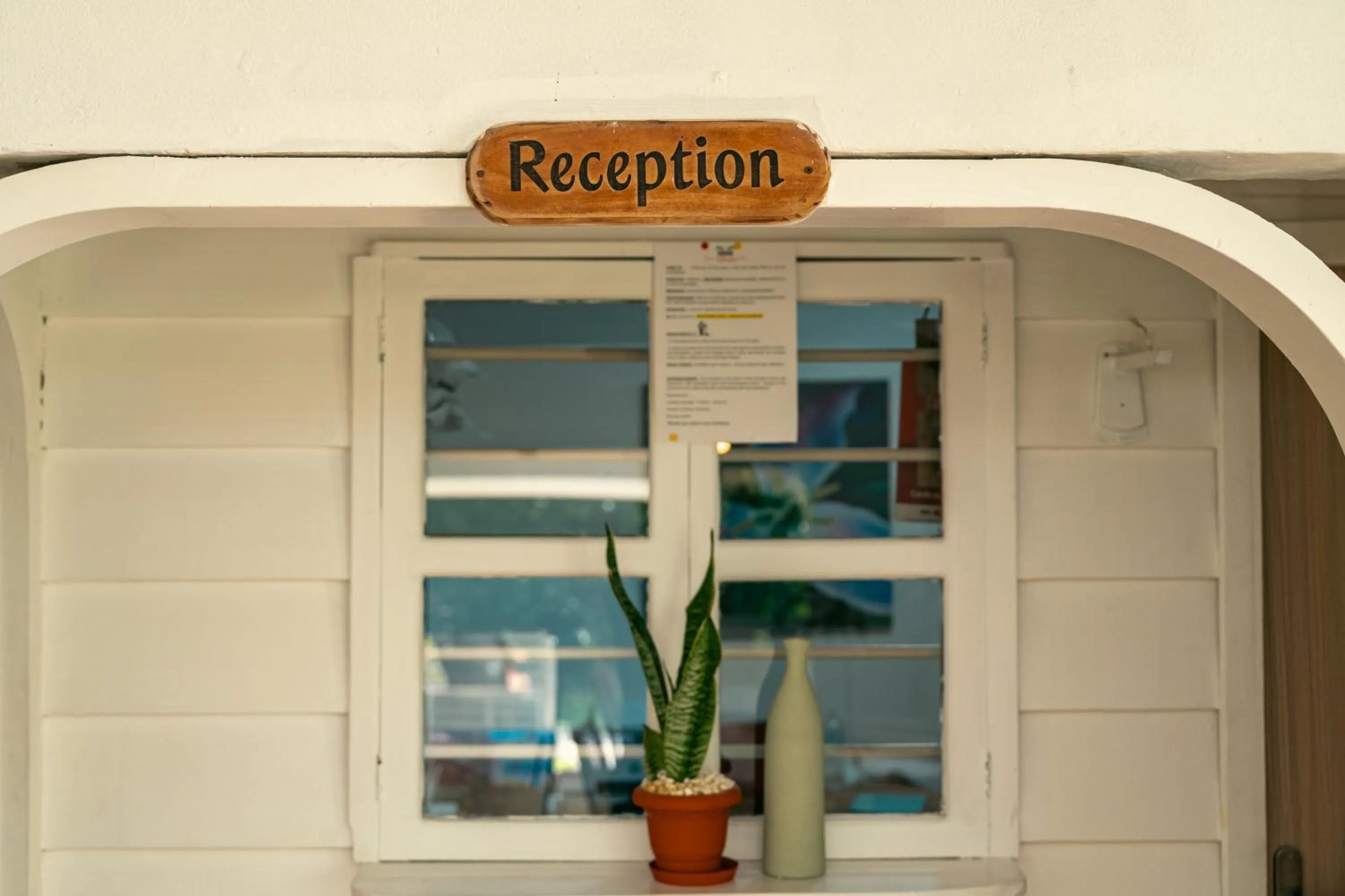 Beau Vallon Bungalows