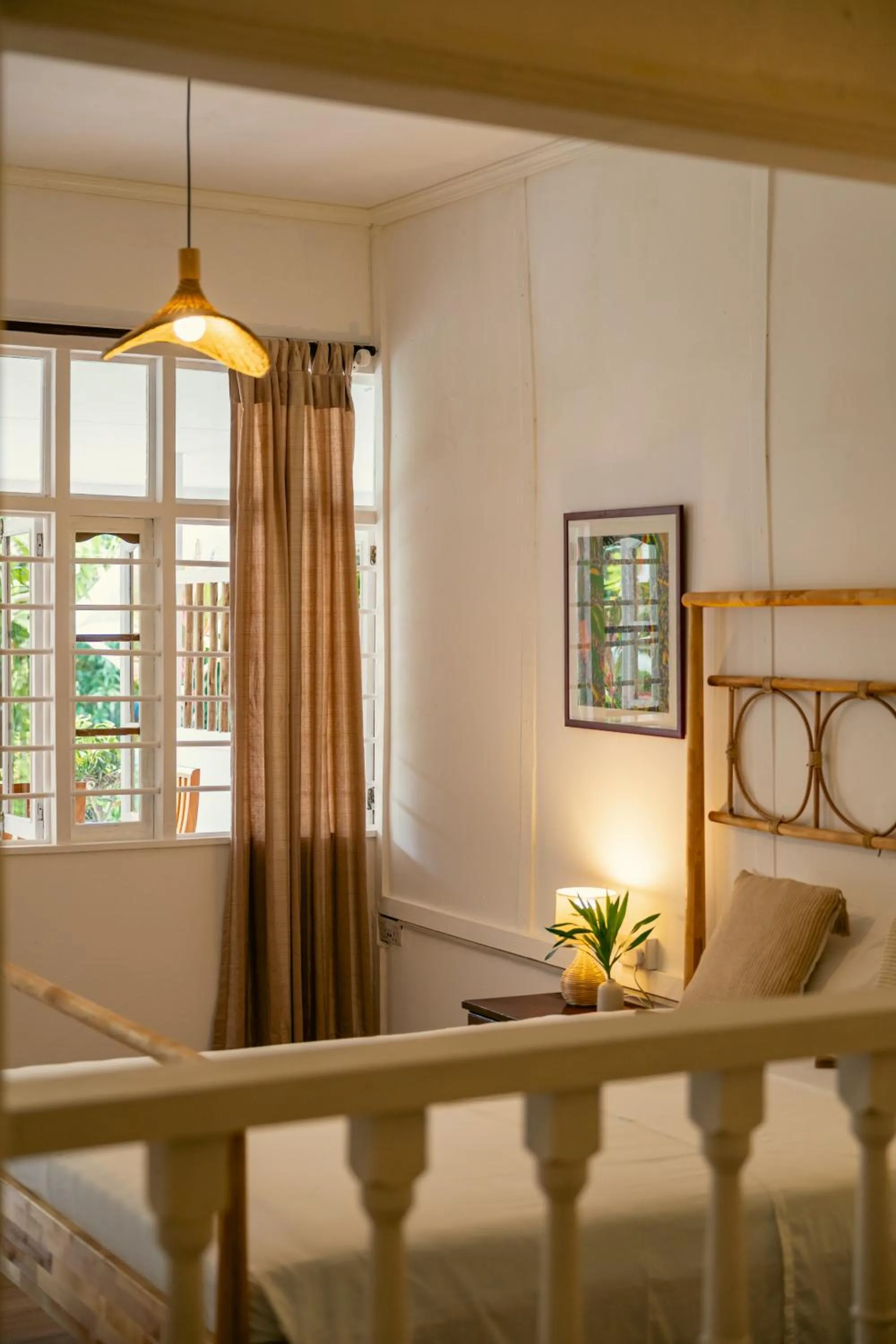 Bed in Beau Vallon Bungalows