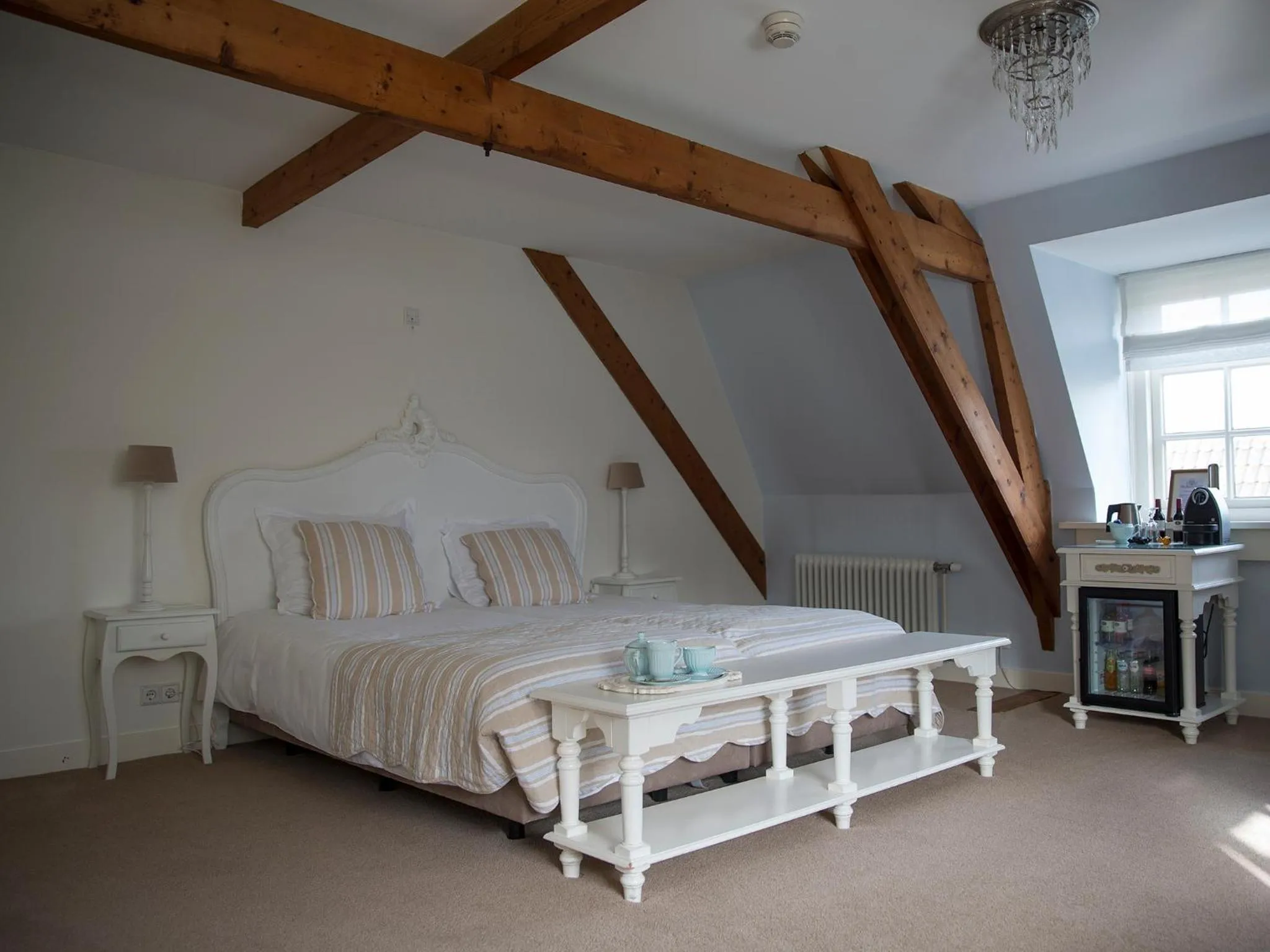 Day, Bed in B & B Hotel The Baron Crown