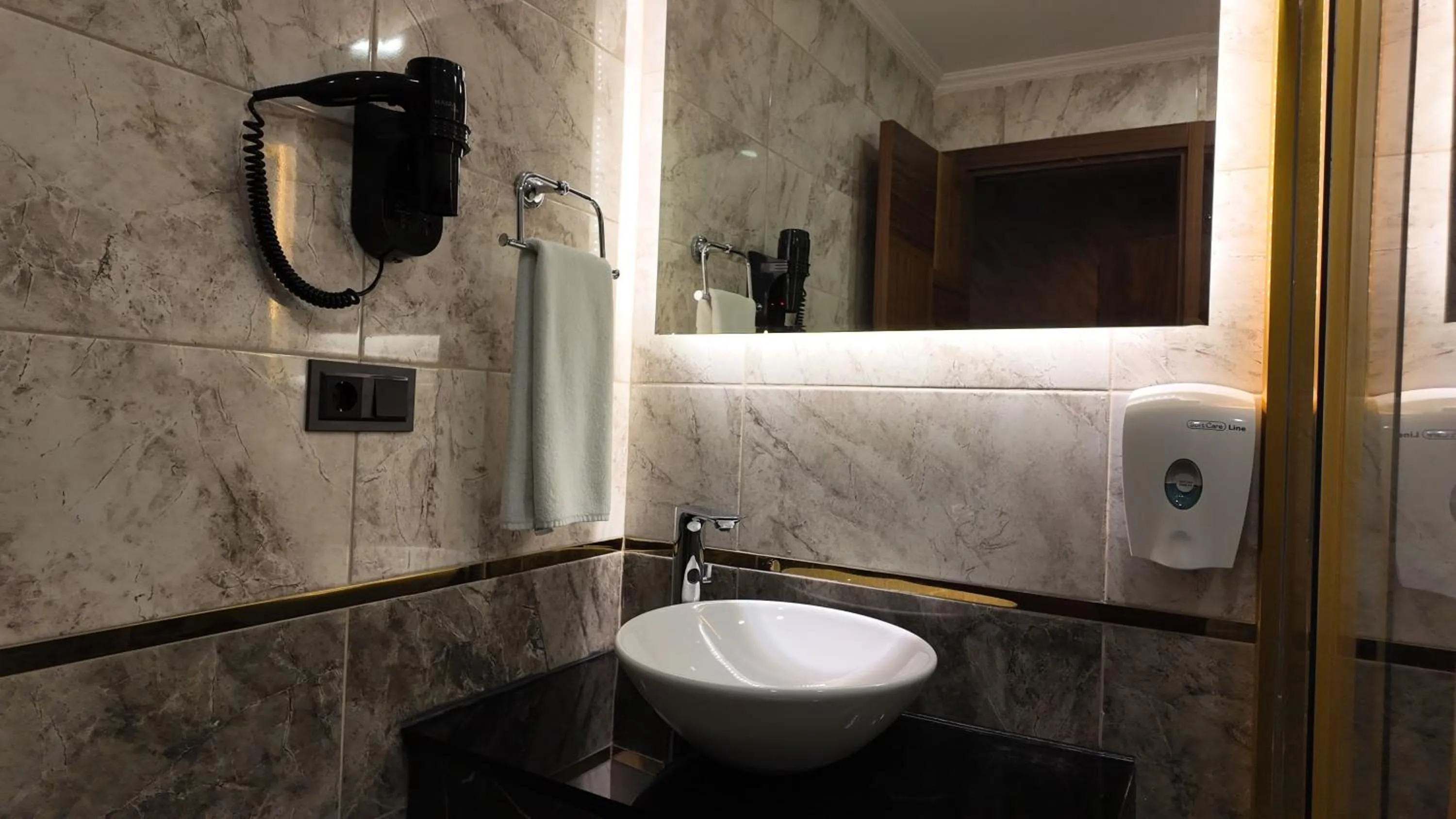 Bathroom in Aselia Hotel Trabzon