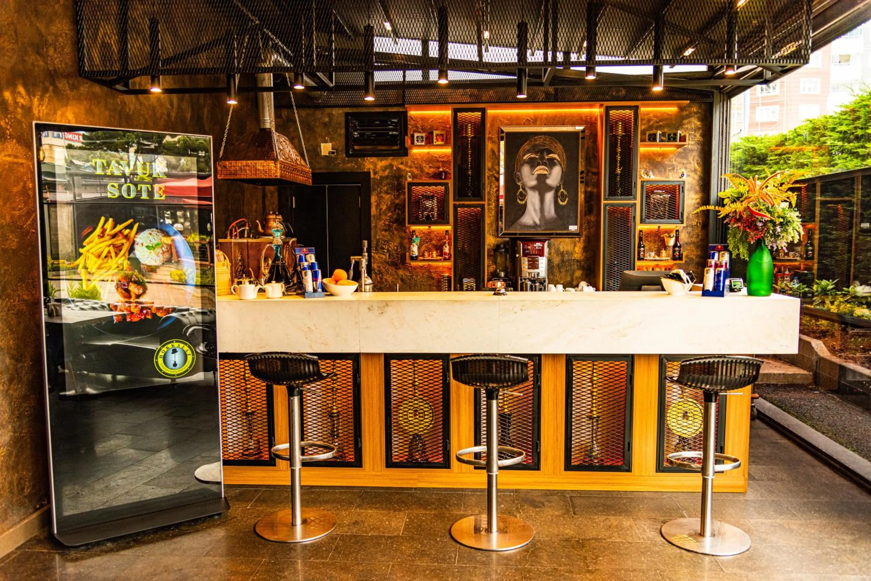 Restaurant/places to eat in Aselia Hotel Trabzon