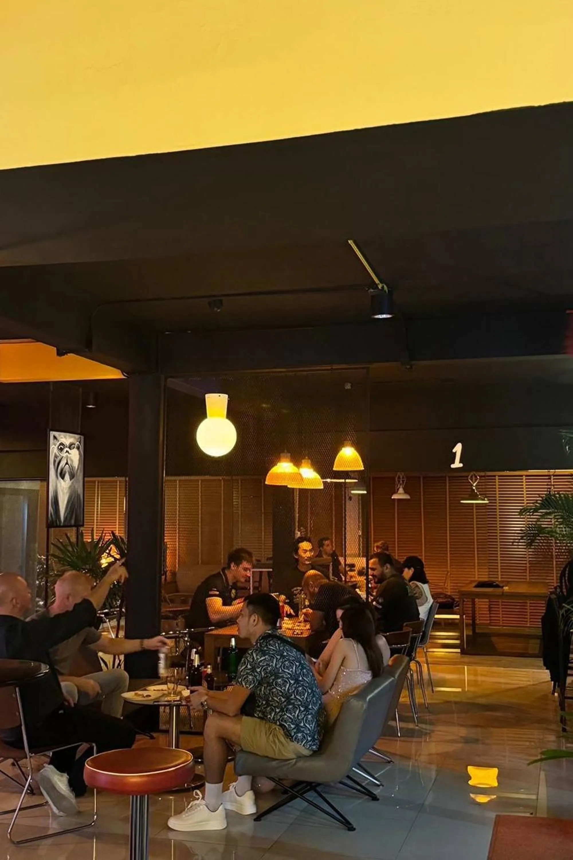 Restaurant/places to eat in BW Thai Art Style Hotel