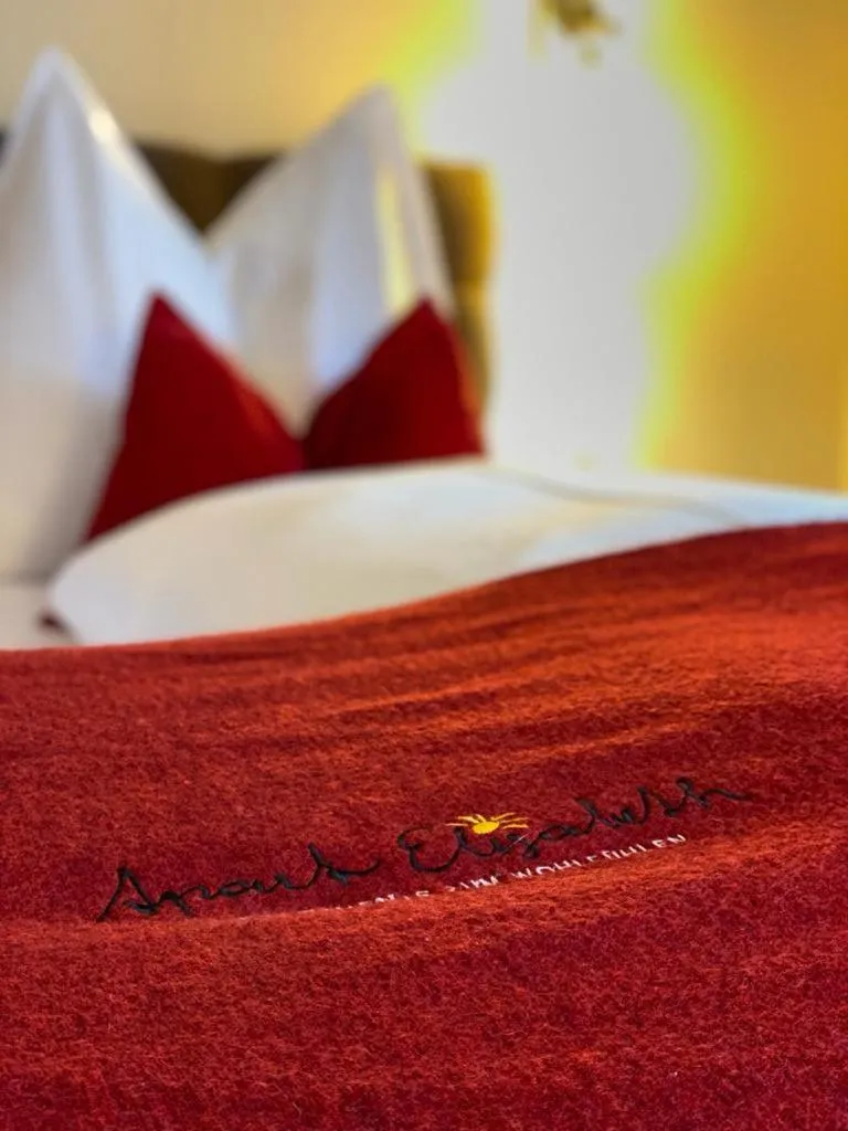 Bed in Apart-Elisabeth