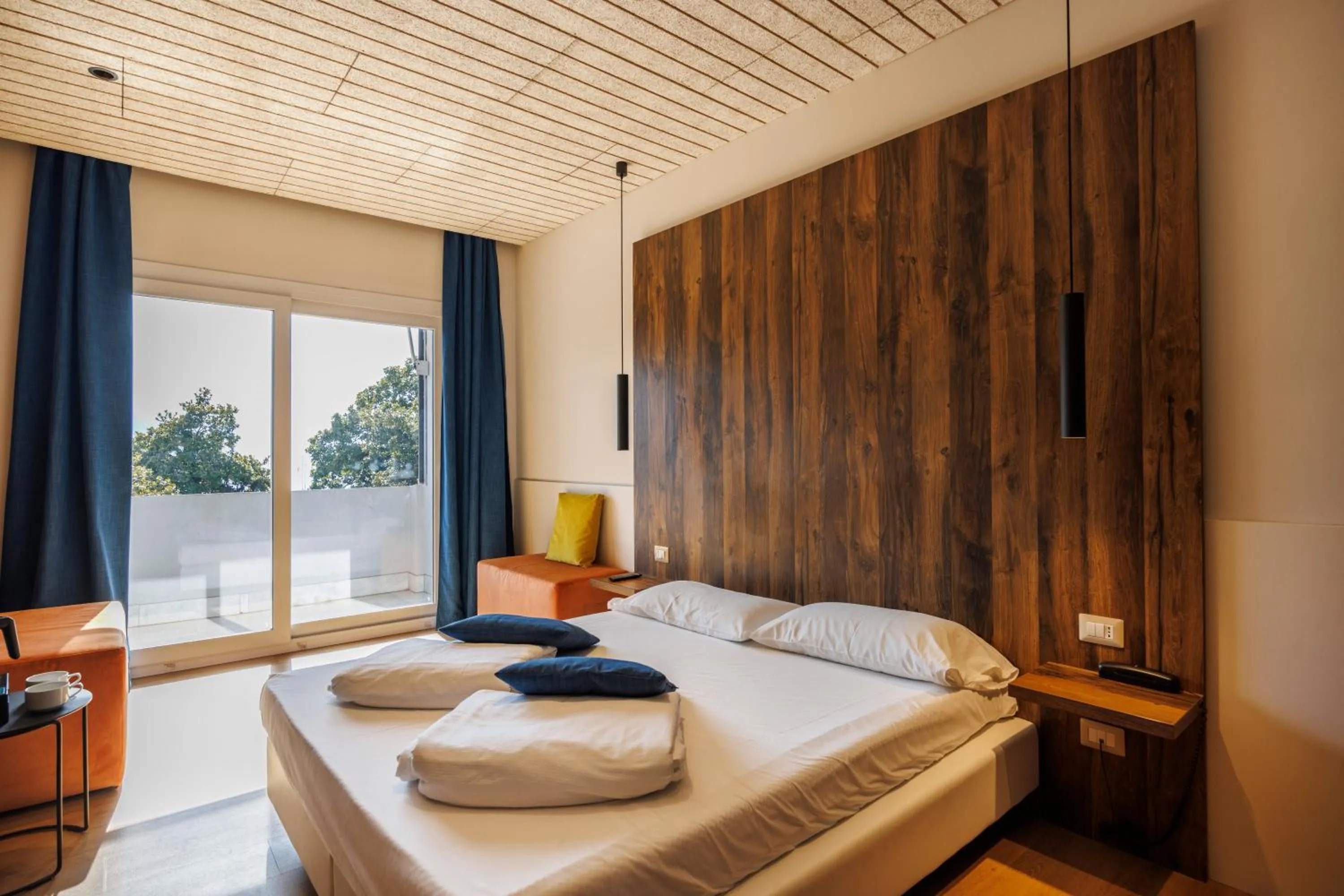 Bedroom, Bed in Grand Hotel Riva