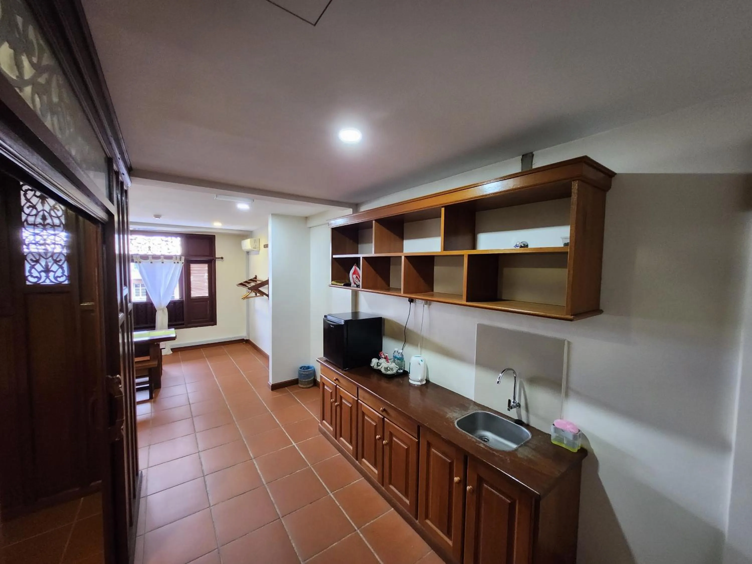 Food and drinks in Uptown Eco Hotel