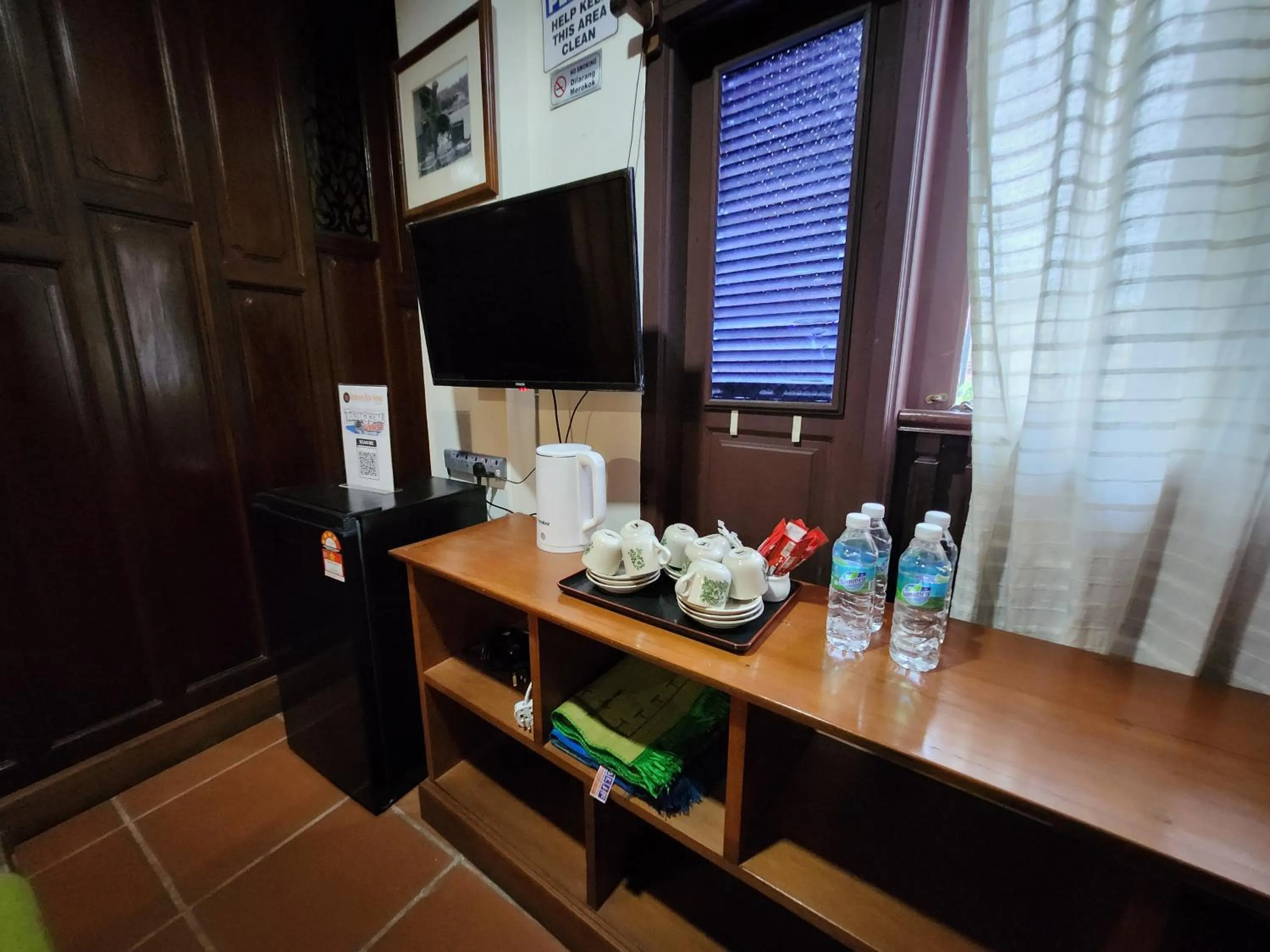 Coffee/tea facilities in Uptown Eco Hotel
