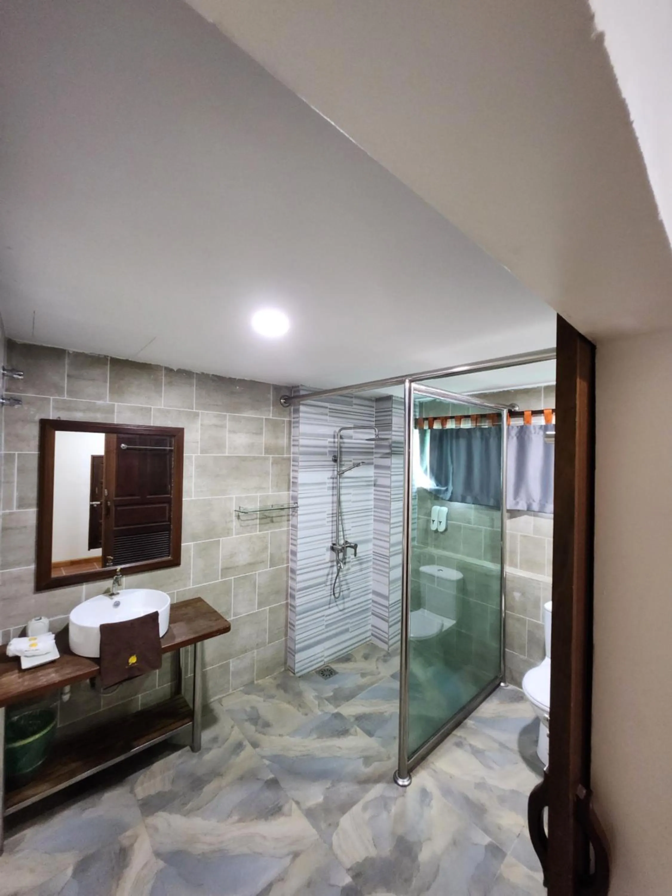 Shower in Uptown Eco Hotel