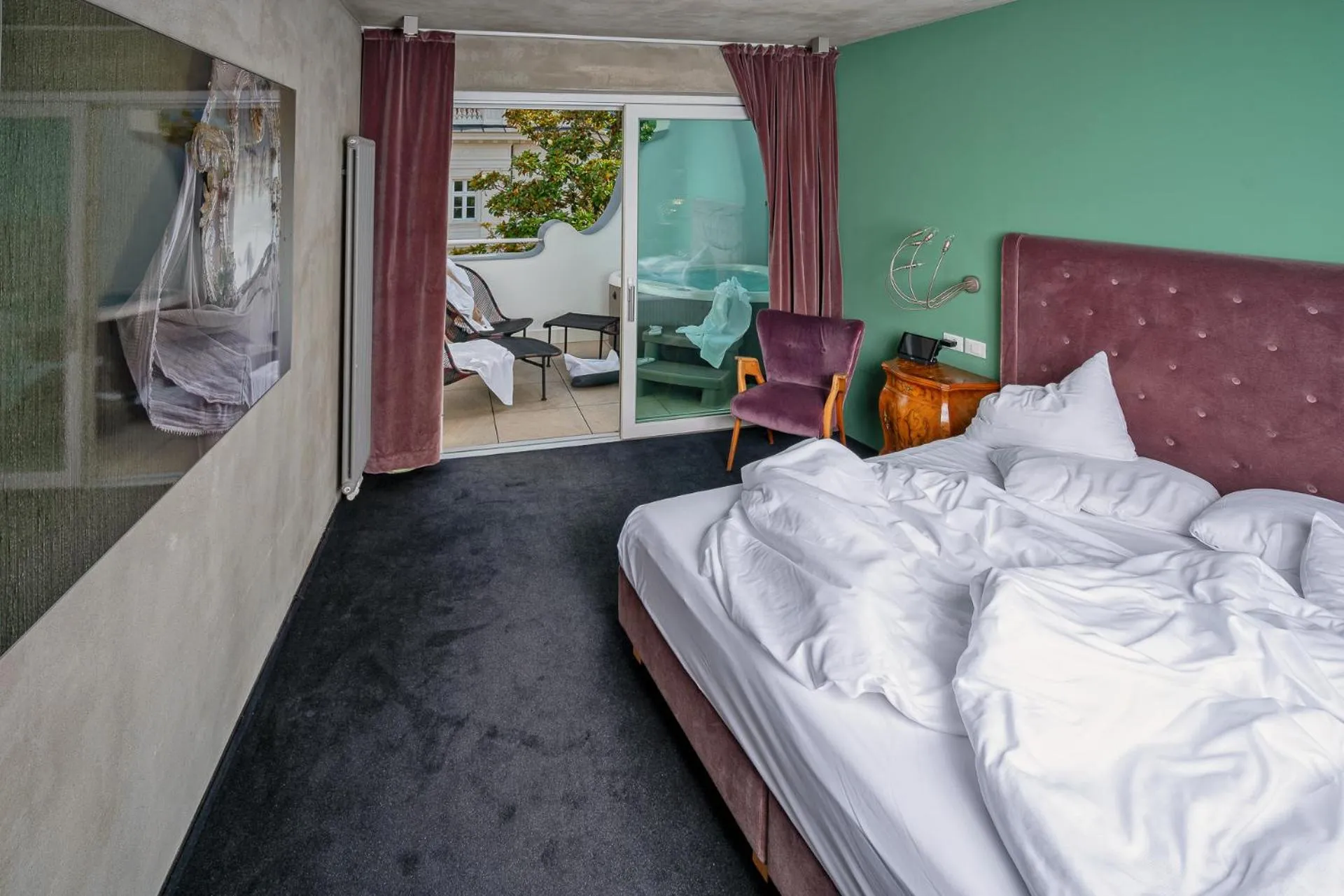 Bedroom, Bed in Boutique Hotel Imperialart