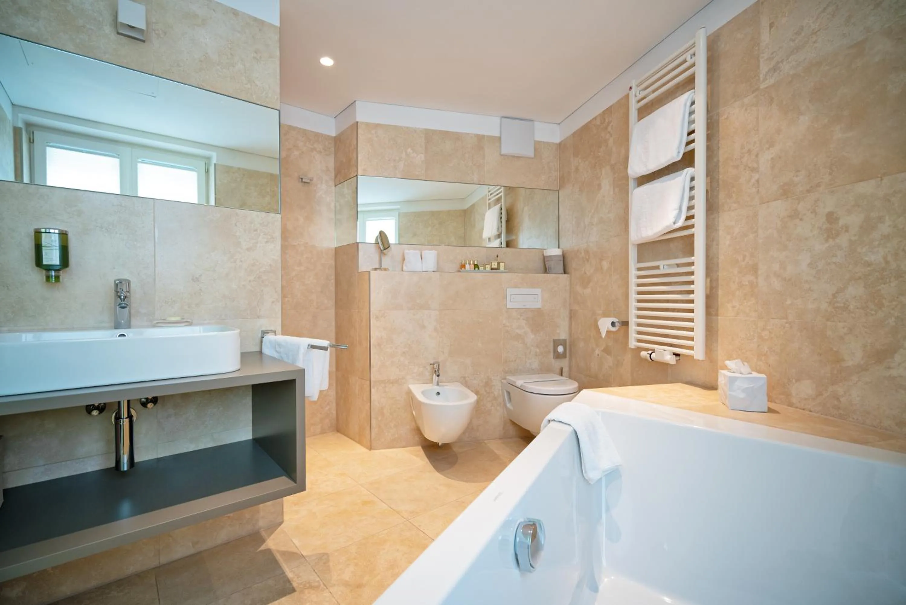 Bathroom in Boutique Hotel Imperialart