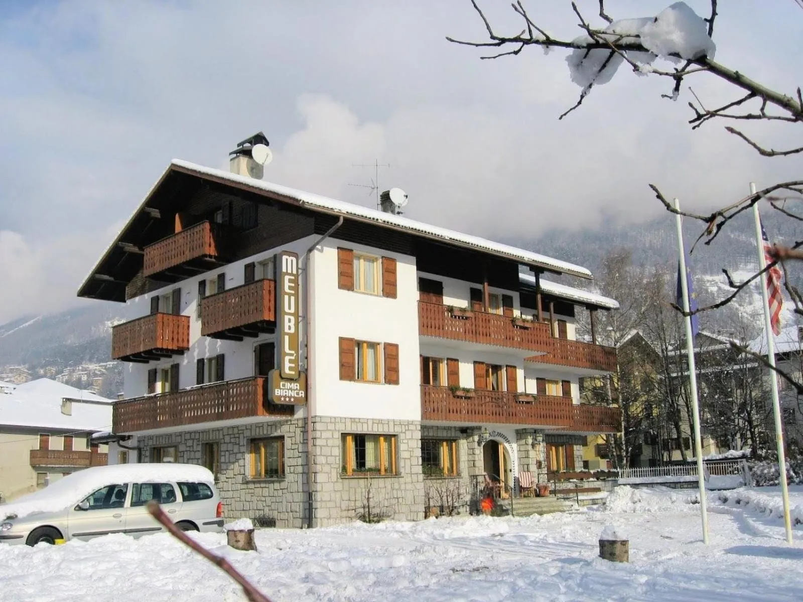Property building in Meublè Cima Bianca Garni