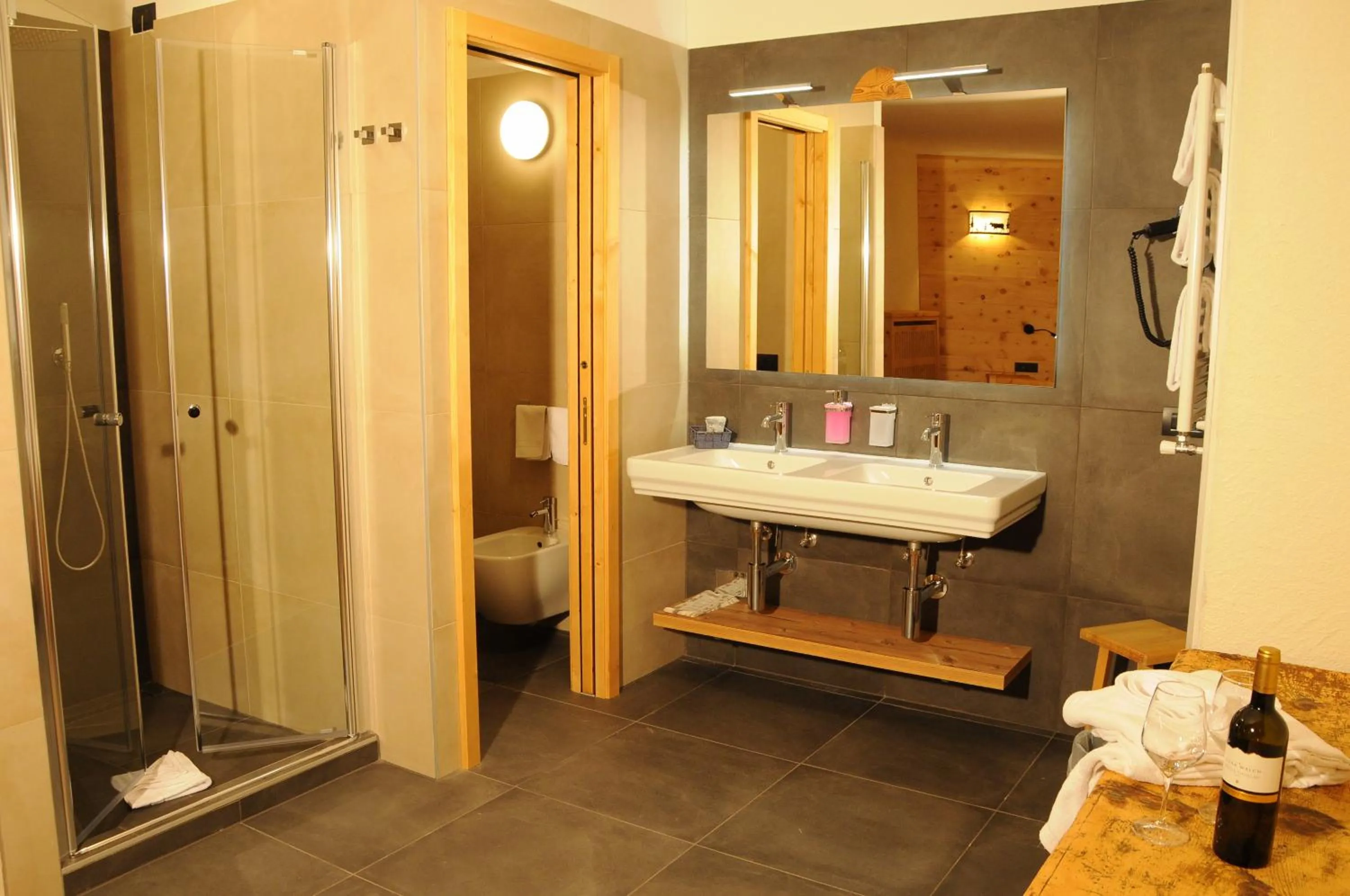 Bathroom in Hotel Helvetia