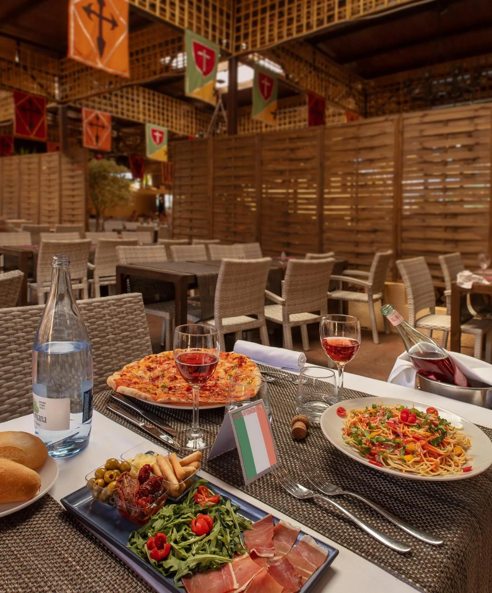 Dinner in Magic Robin Hood