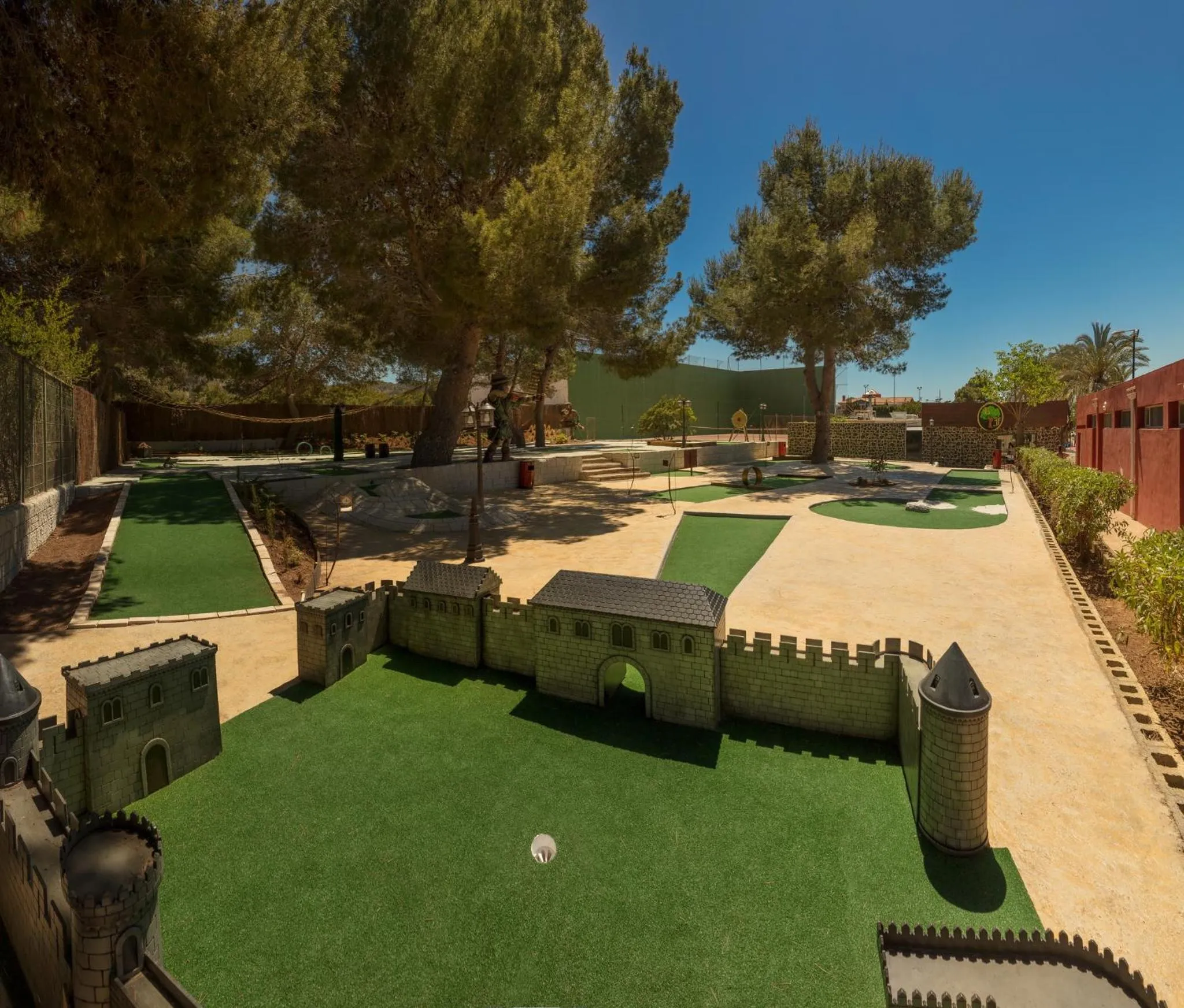 Minigolf in Magic Robin Hood