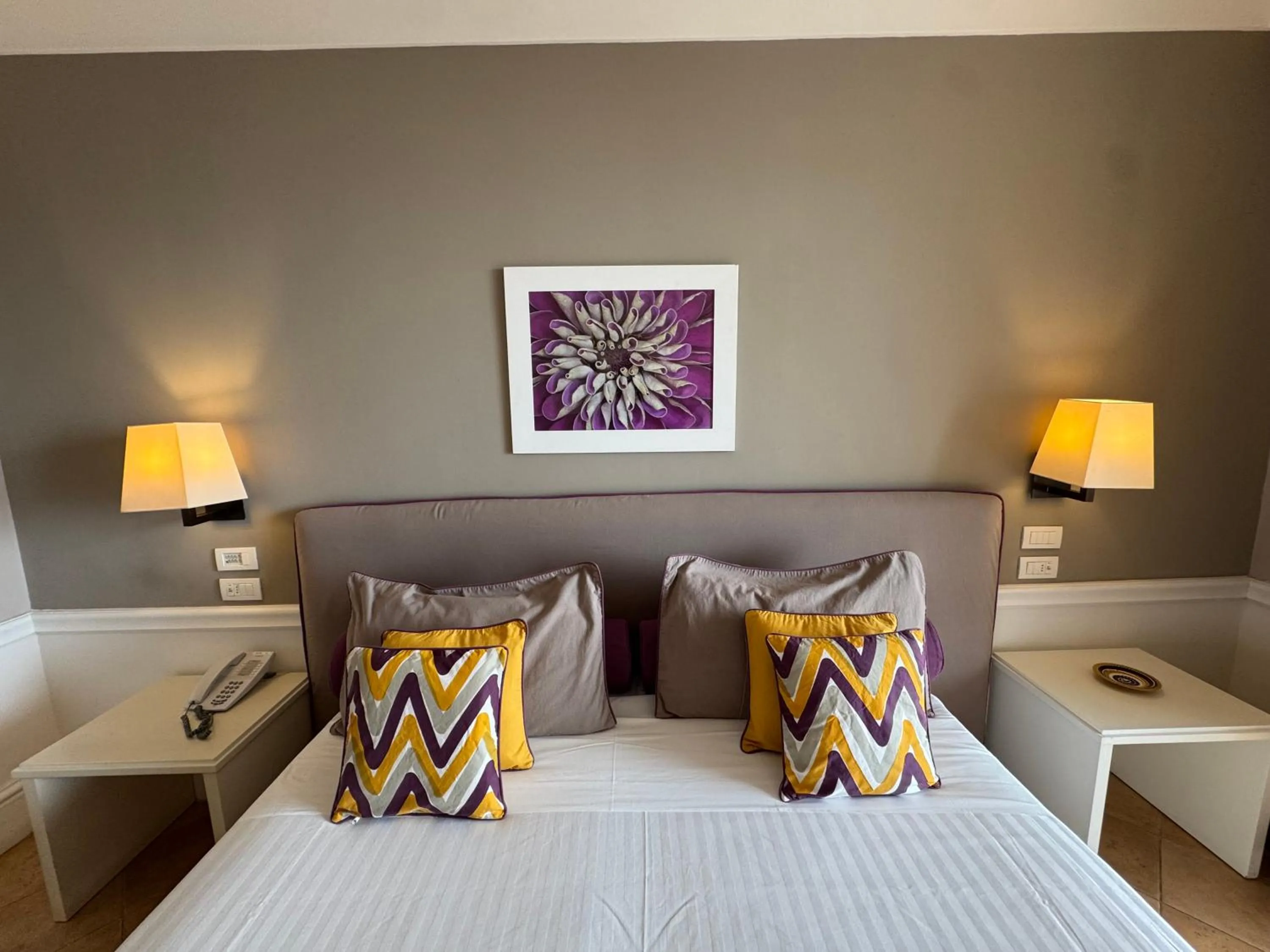 Bedroom, Bed in Hotel Della Piccola Marina