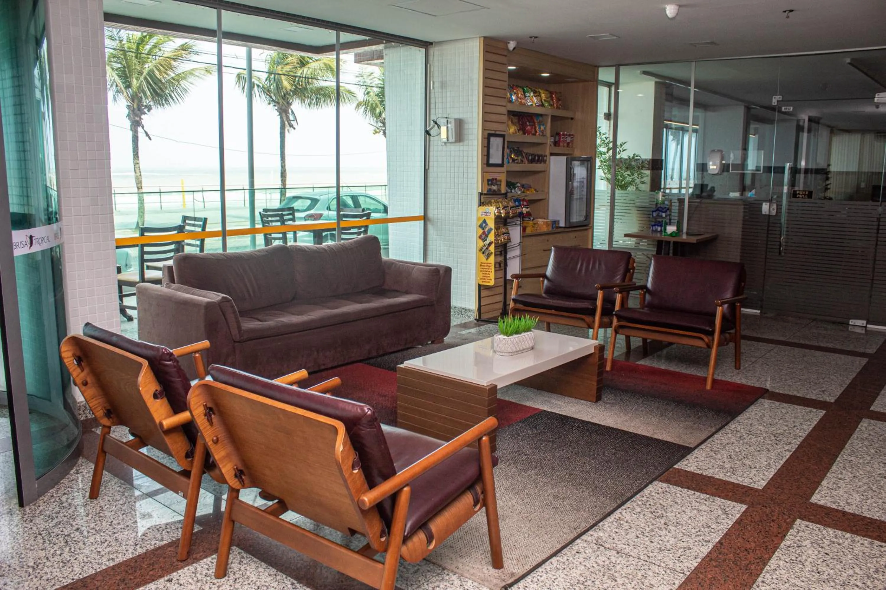 Hotel Brisa Tropical De Macaé